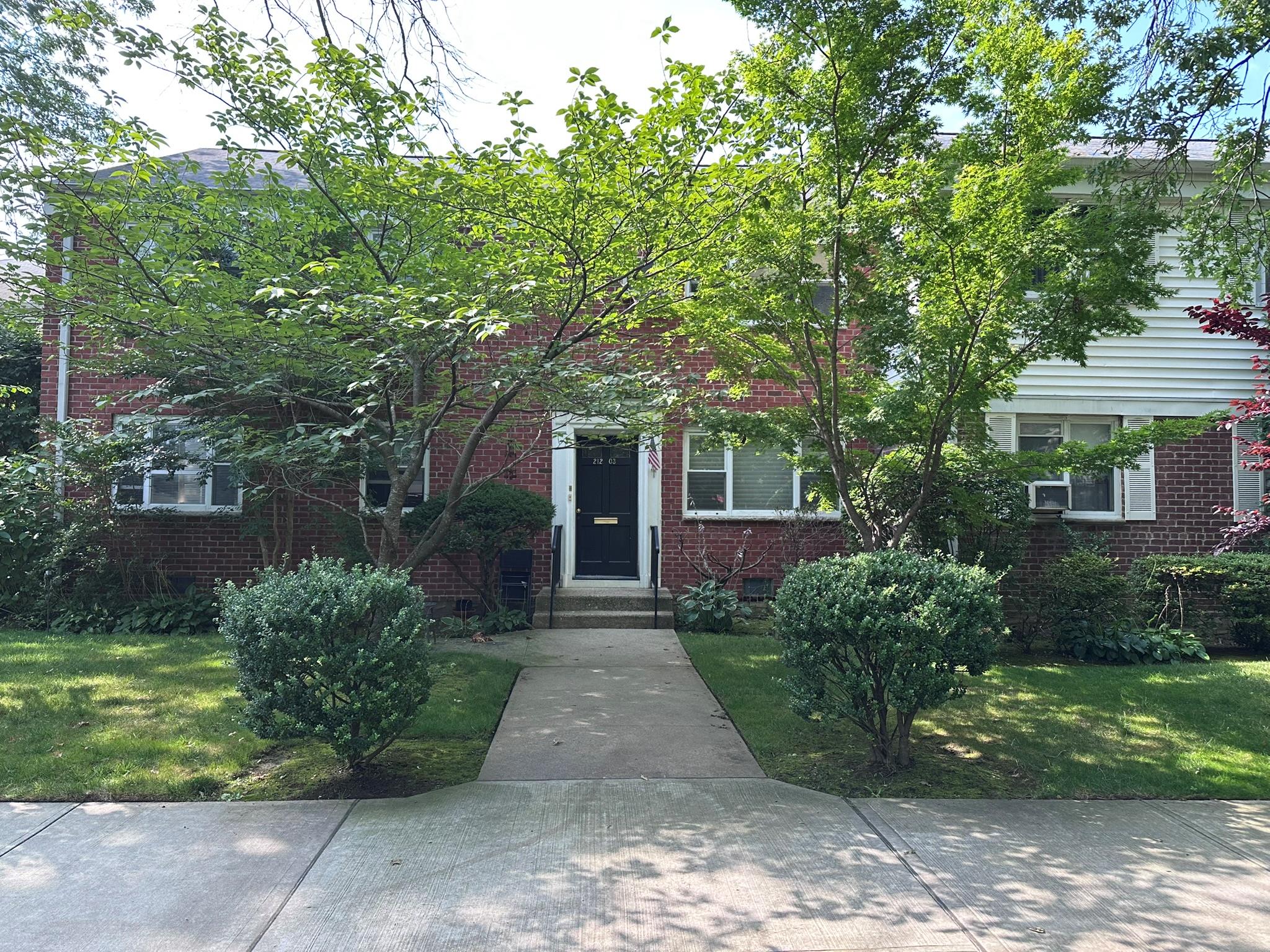 #1 photo, 212-03 16 Avenue, 皇后区 贝塞 Bayside , NY 11360