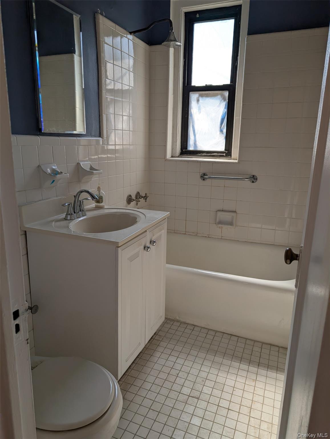 #4 photo, 7234 Austin Street, クイーンズ区 Forest Hills , NY 11375