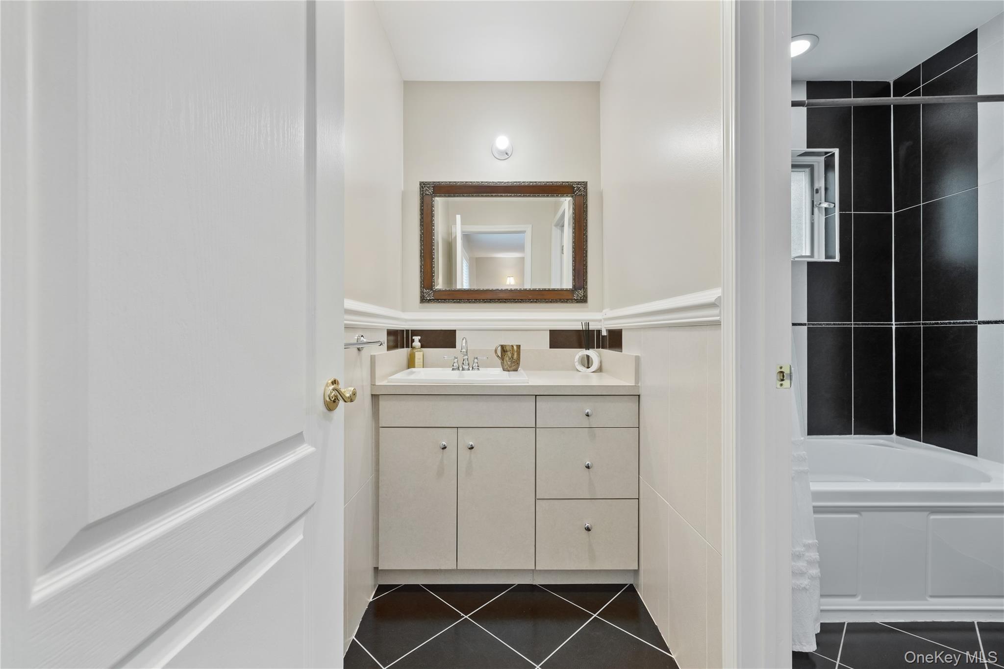 #14 photo, 8 Harvest Court, Monsey , NY 10952