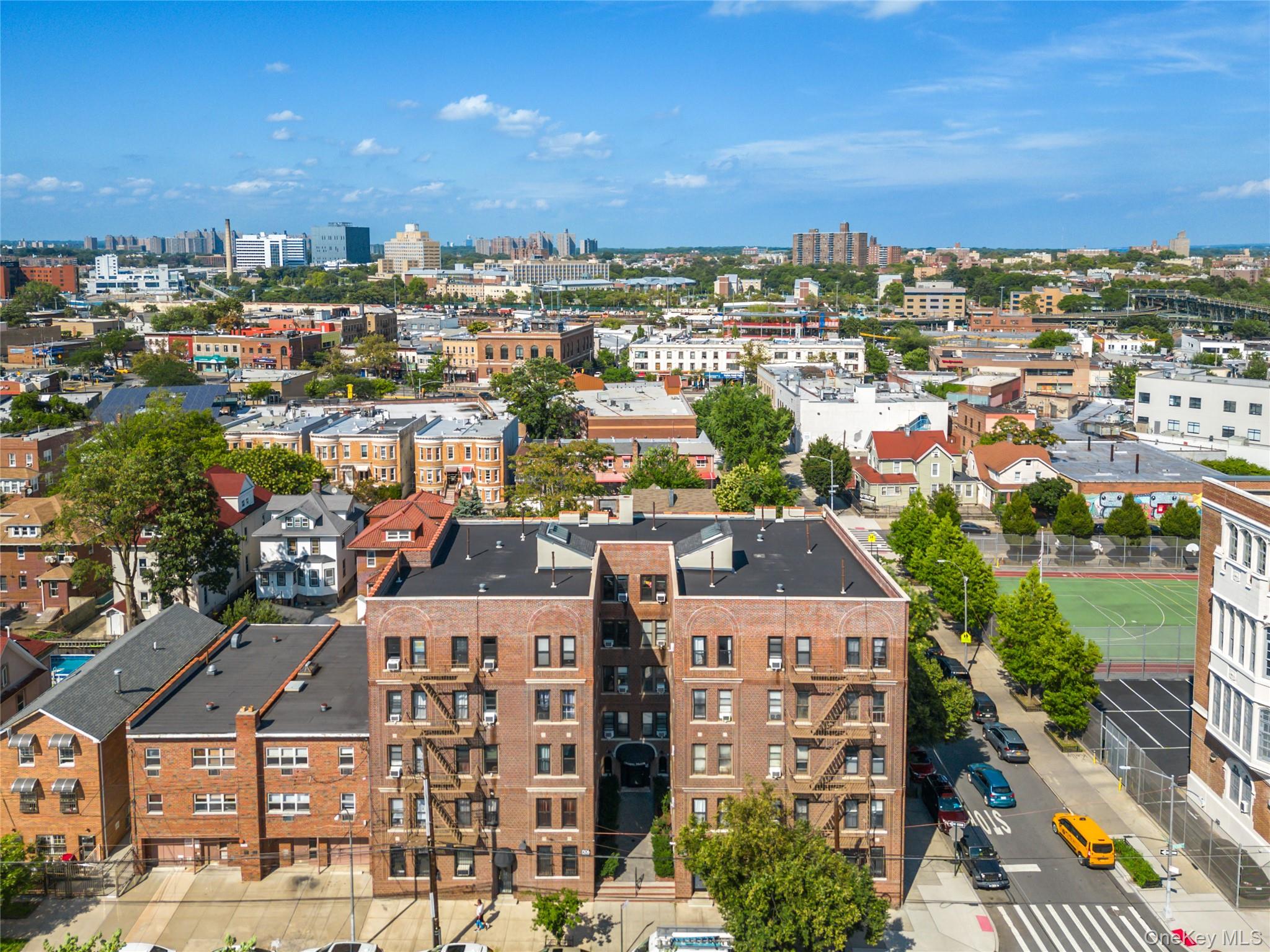 #13 photo, 1506 Overing Street, ブロンクス区 Bronx , NY 10461