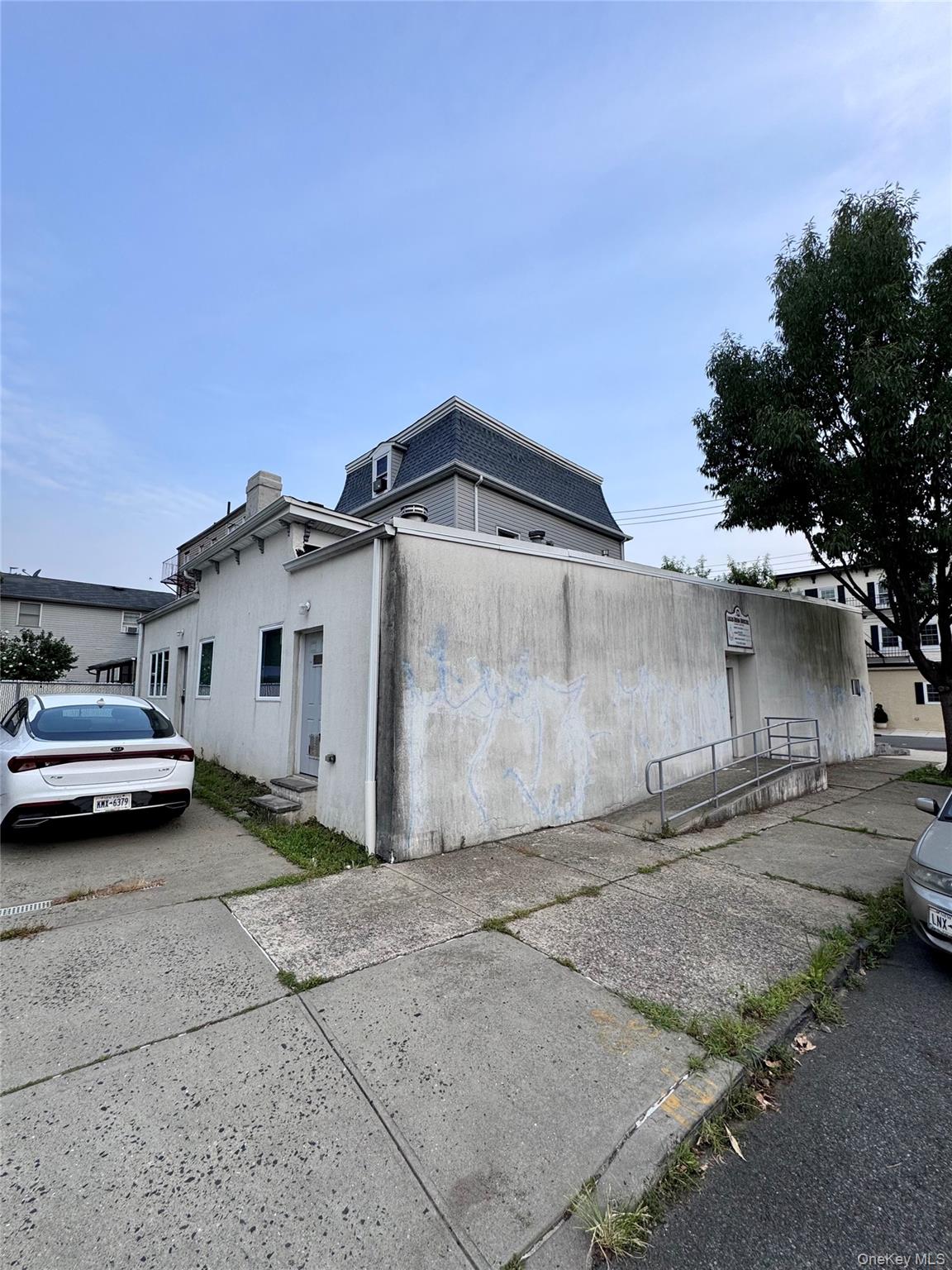 #3 photo, 70-72 Grove Avenue, スタテンアイランド Staten Island , NY 10302