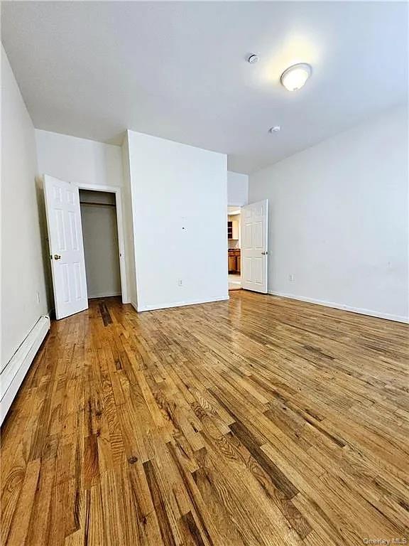 #6 photo, 70-72 Grove Avenue, スタテンアイランド Staten Island , NY 10302