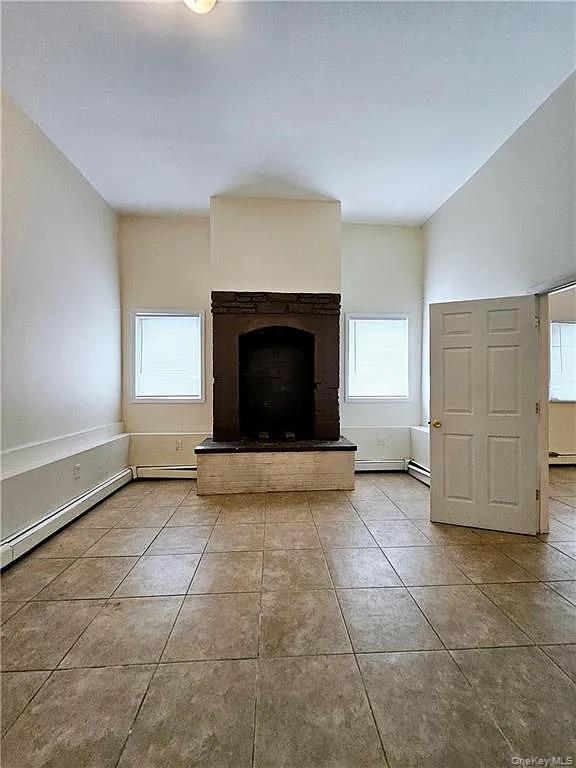 #8 photo, 70-72 Grove Avenue, スタテンアイランド Staten Island , NY 10302