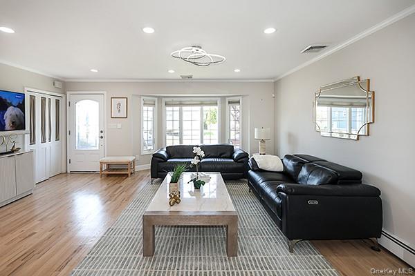 #5 photo, 12 Barnum Avenue, ナッソー郡 Plainview , NY 11803