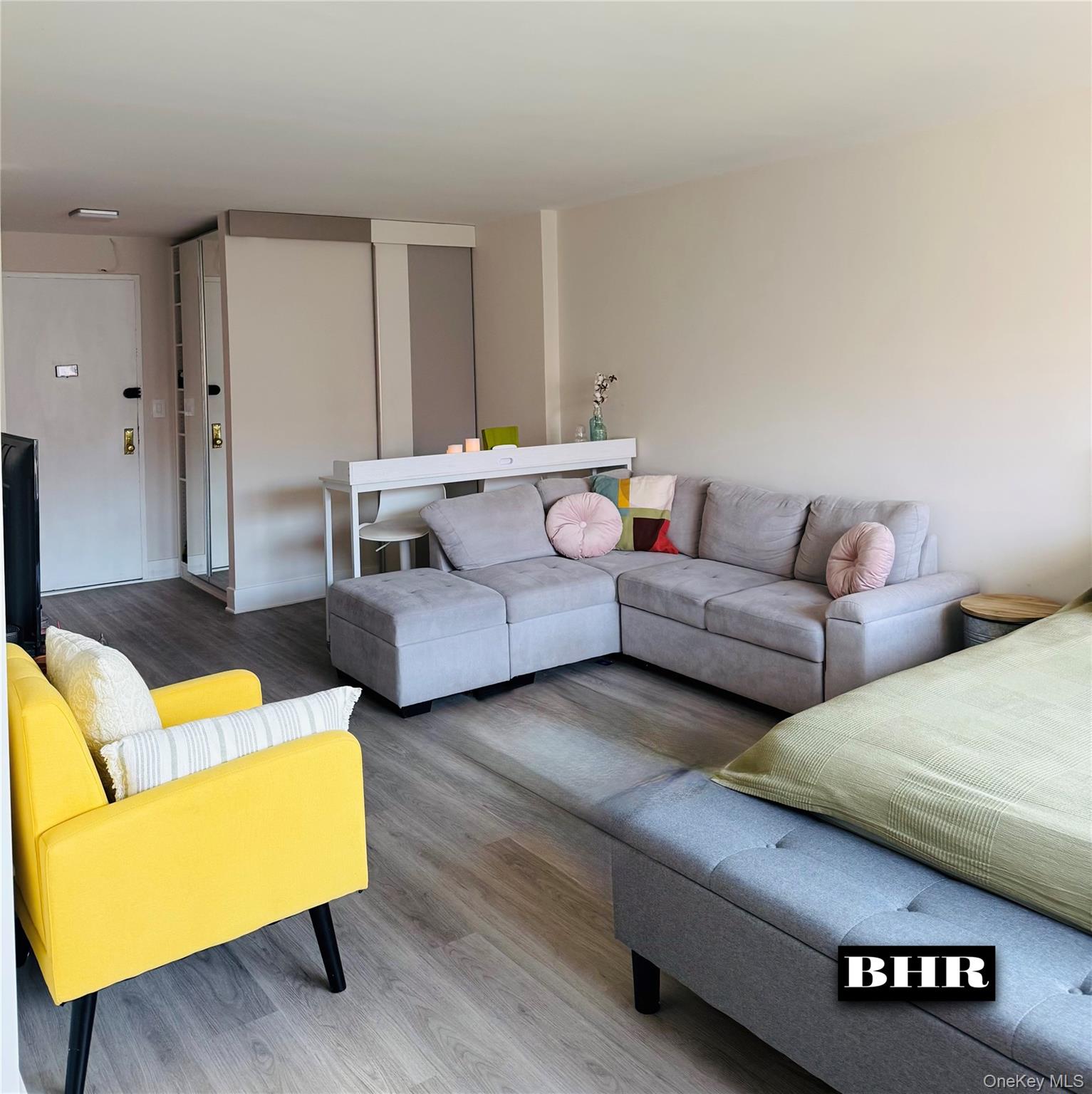 #3 photo, 2650 Ocean Parkway, Brooklyn , NY 11235