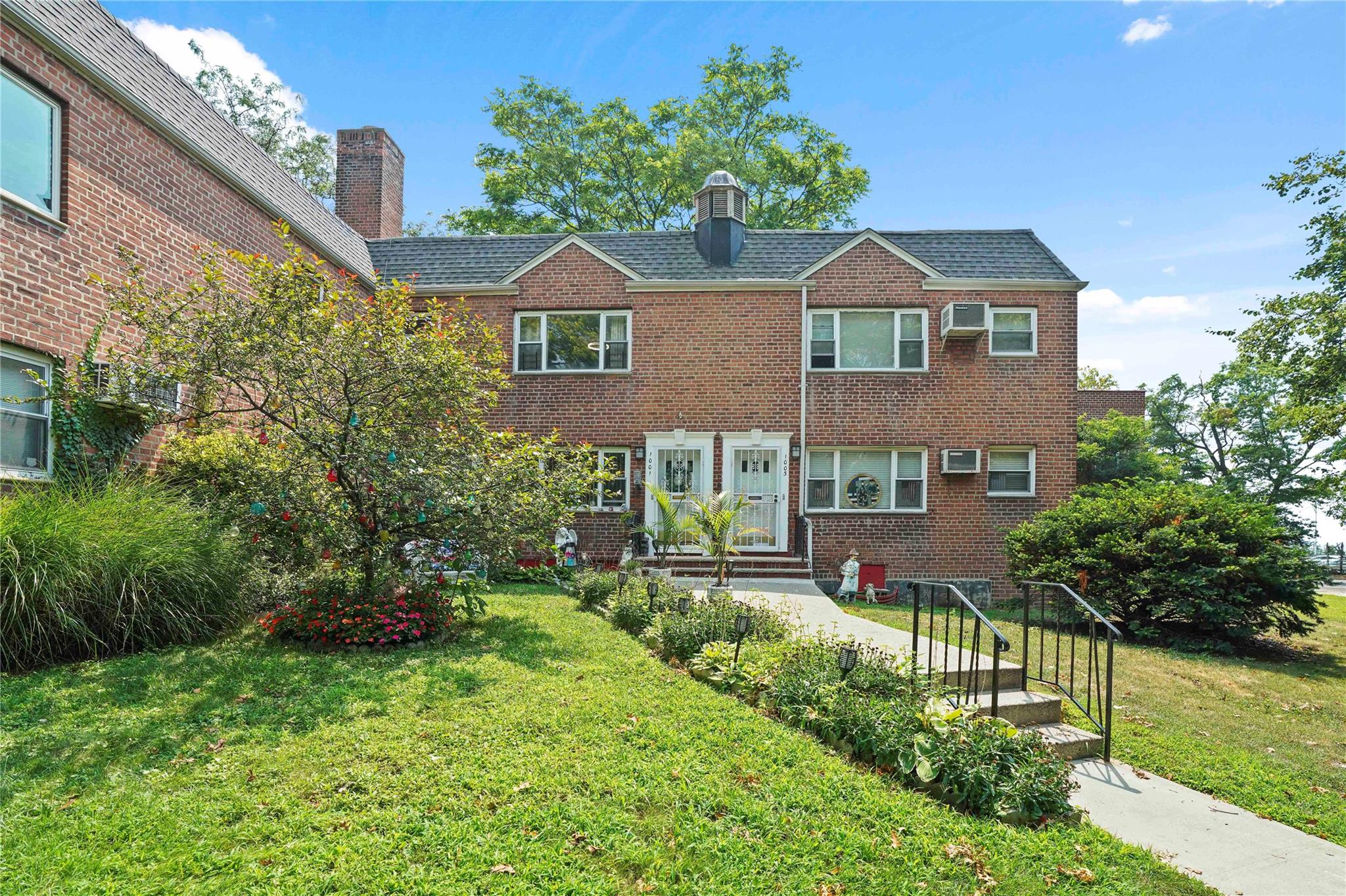 #19 photo, 1001 Shore Parkway, Brooklyn , NY 11228
