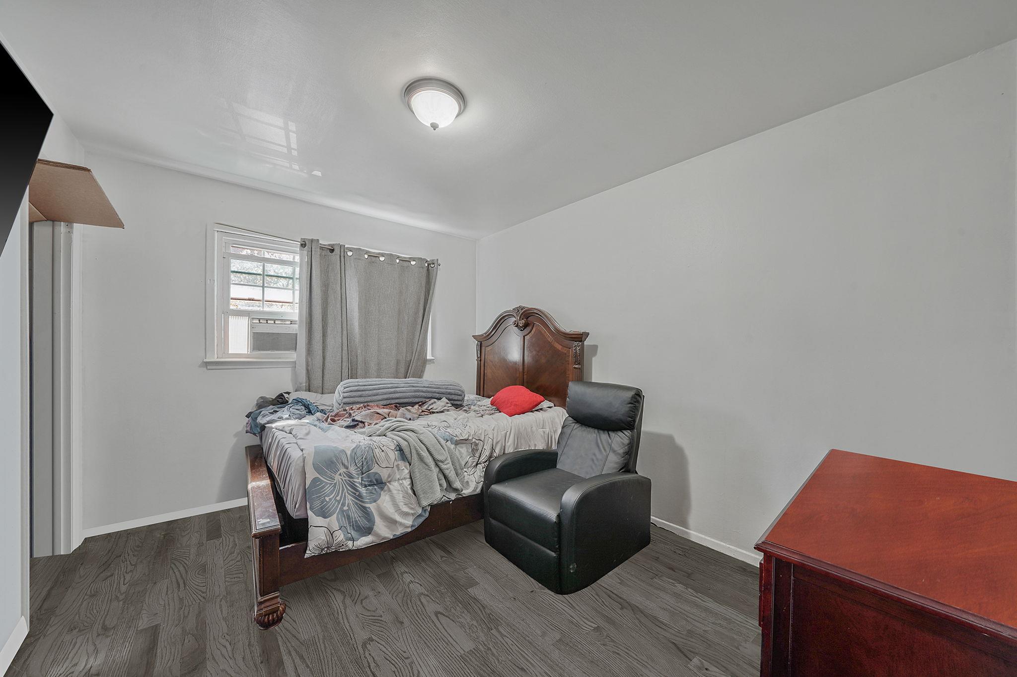 #20 photo, 8331 168th Street, クイーンズ区 Jamaica Estates , NY 11432