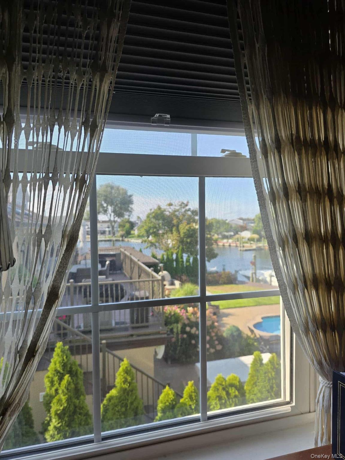 #19 photo, 106 Surf Road, Lindenhurst , NY 11757