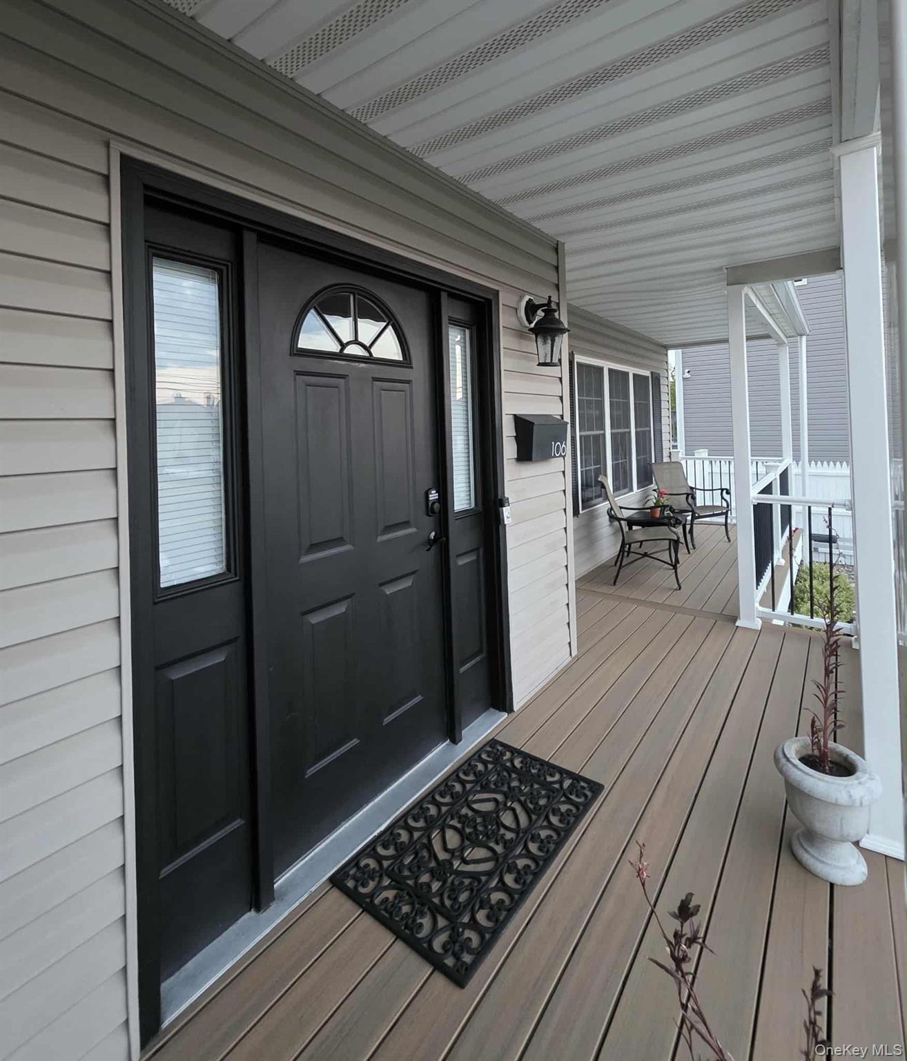 #2 photo, 106 Surf Road, Lindenhurst , NY 11757