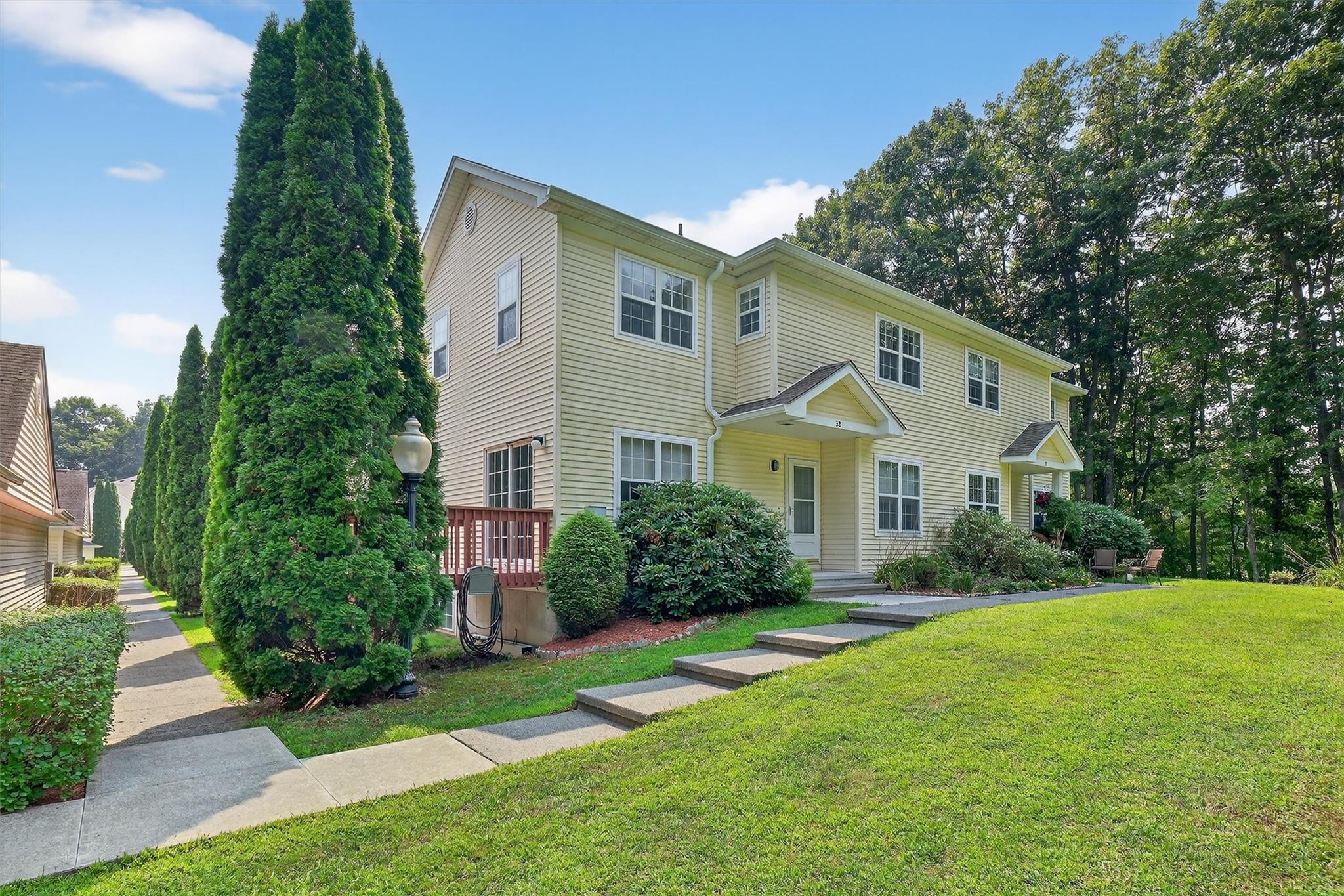 #1 photo, 129 Stringham Road, 纽约州 Lagrangeville , NY 12540