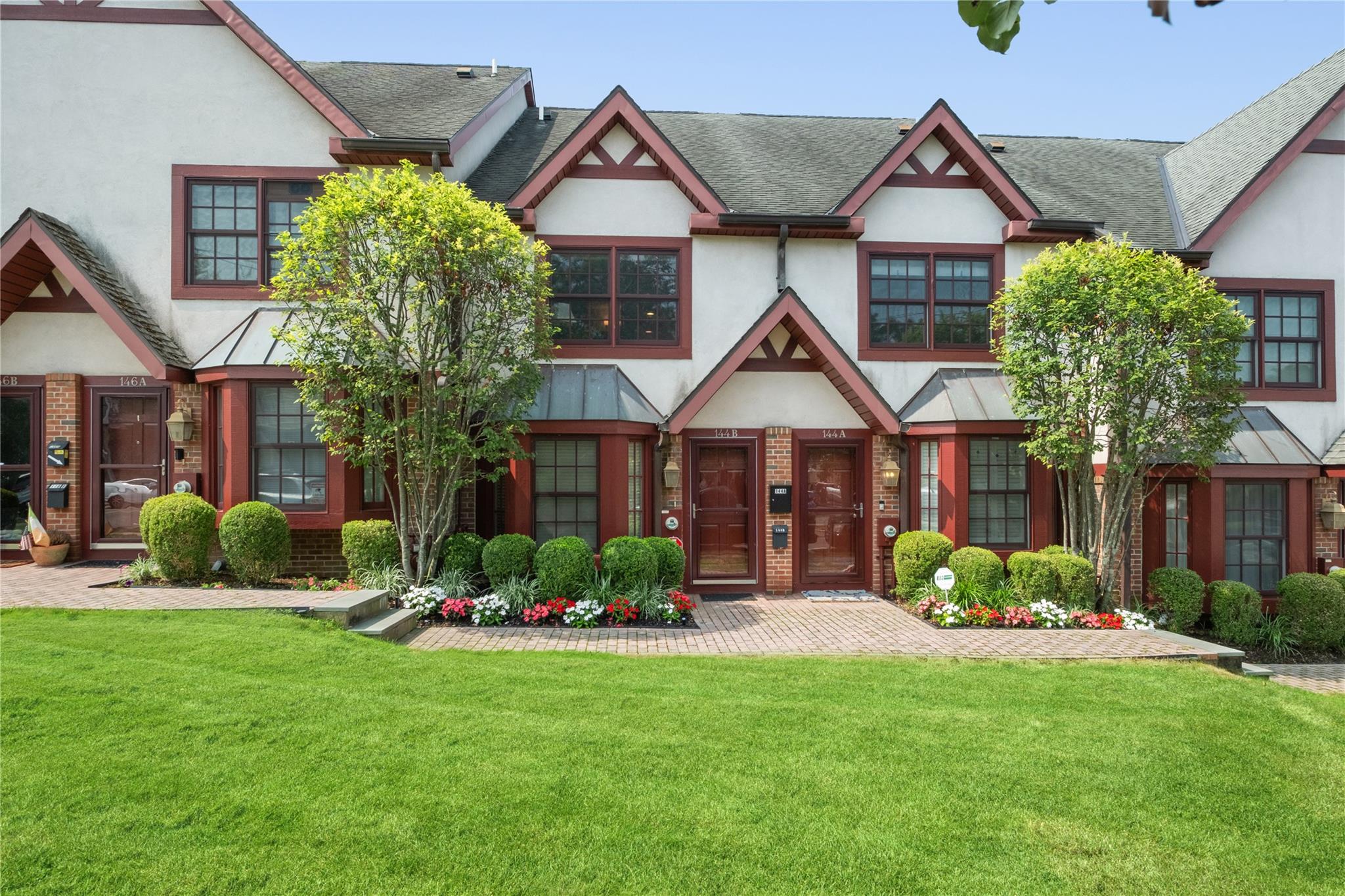 #1 photo, 144 Brook Street, Scarsdale , NY 10583