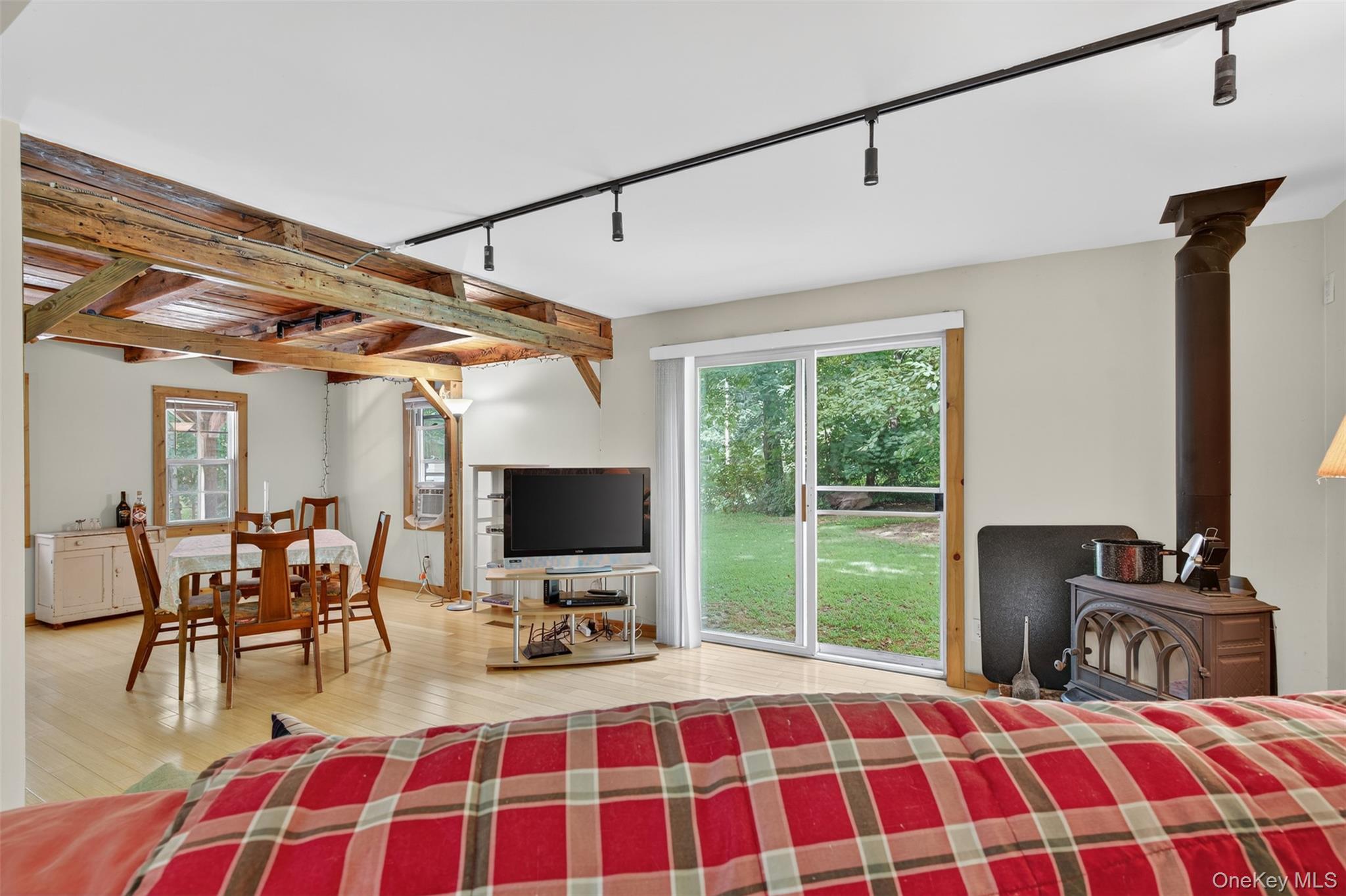 #14 photo, 96 Old Post N Road, Red Hook , NY 12571