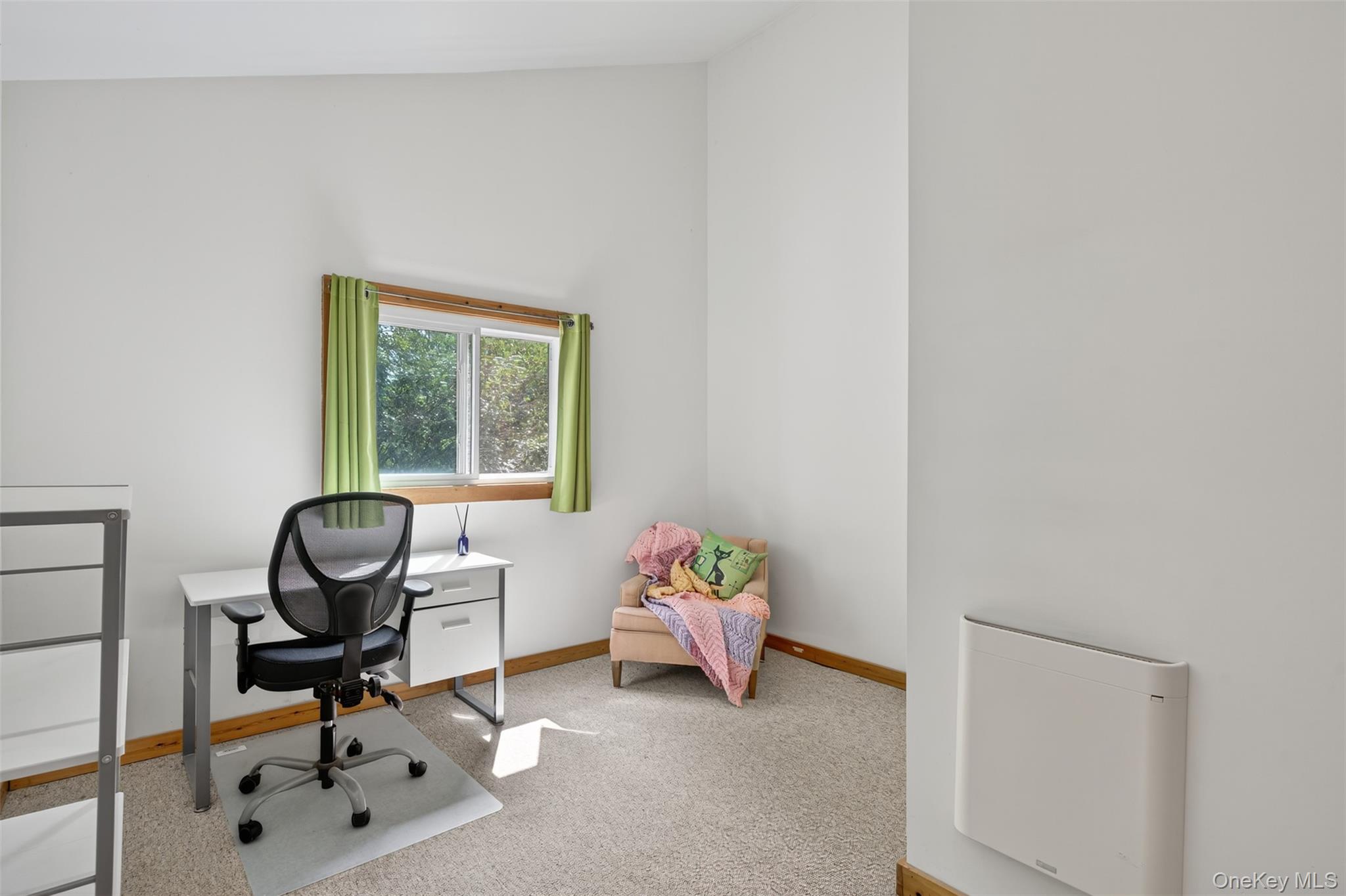 #15 photo, 96 Old Post N Road, Red Hook , NY 12571