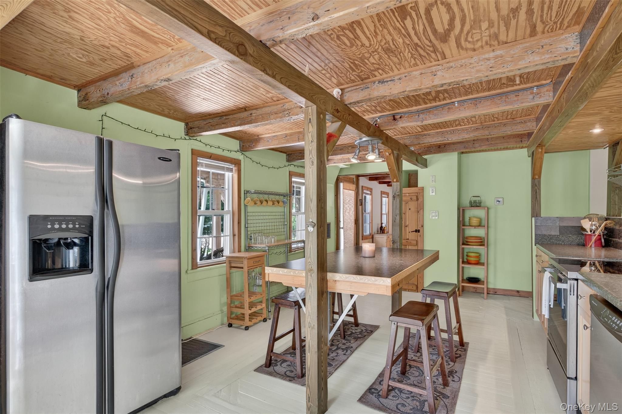 #17 photo, 96 Old Post N Road, Red Hook , NY 12571