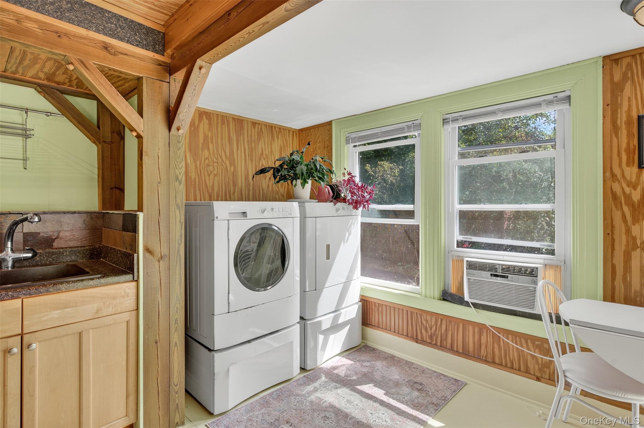 #20 photo, 96 Old Post N Road, Red Hook , NY 12571