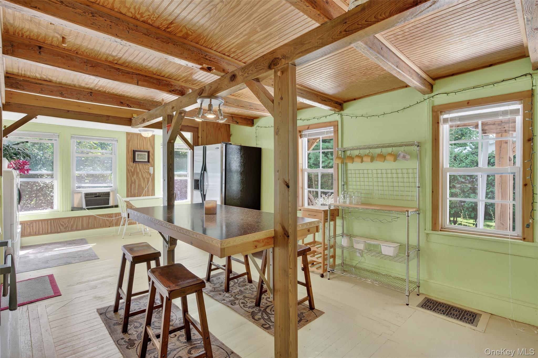 #7 photo, 96 Old Post N Road, Red Hook , NY 12571