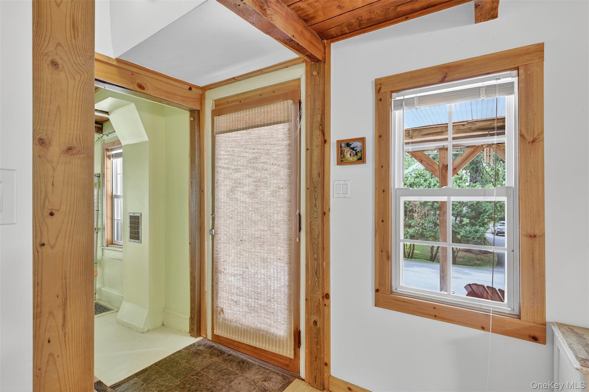 #9 photo, 96 Old Post N Road, Red Hook , NY 12571