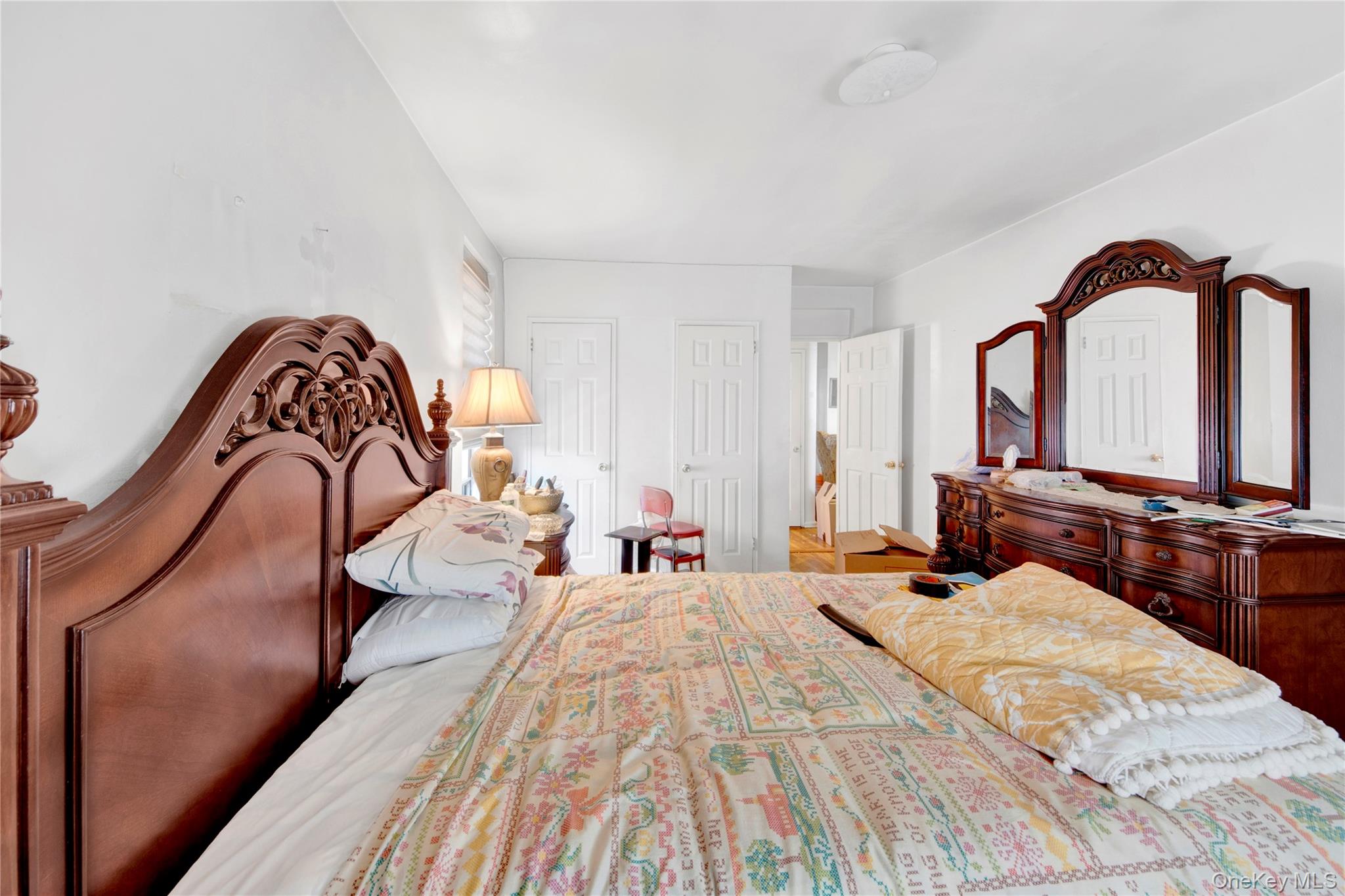 #10 photo, 740 E 232nd Street, Bronx , NY 10466