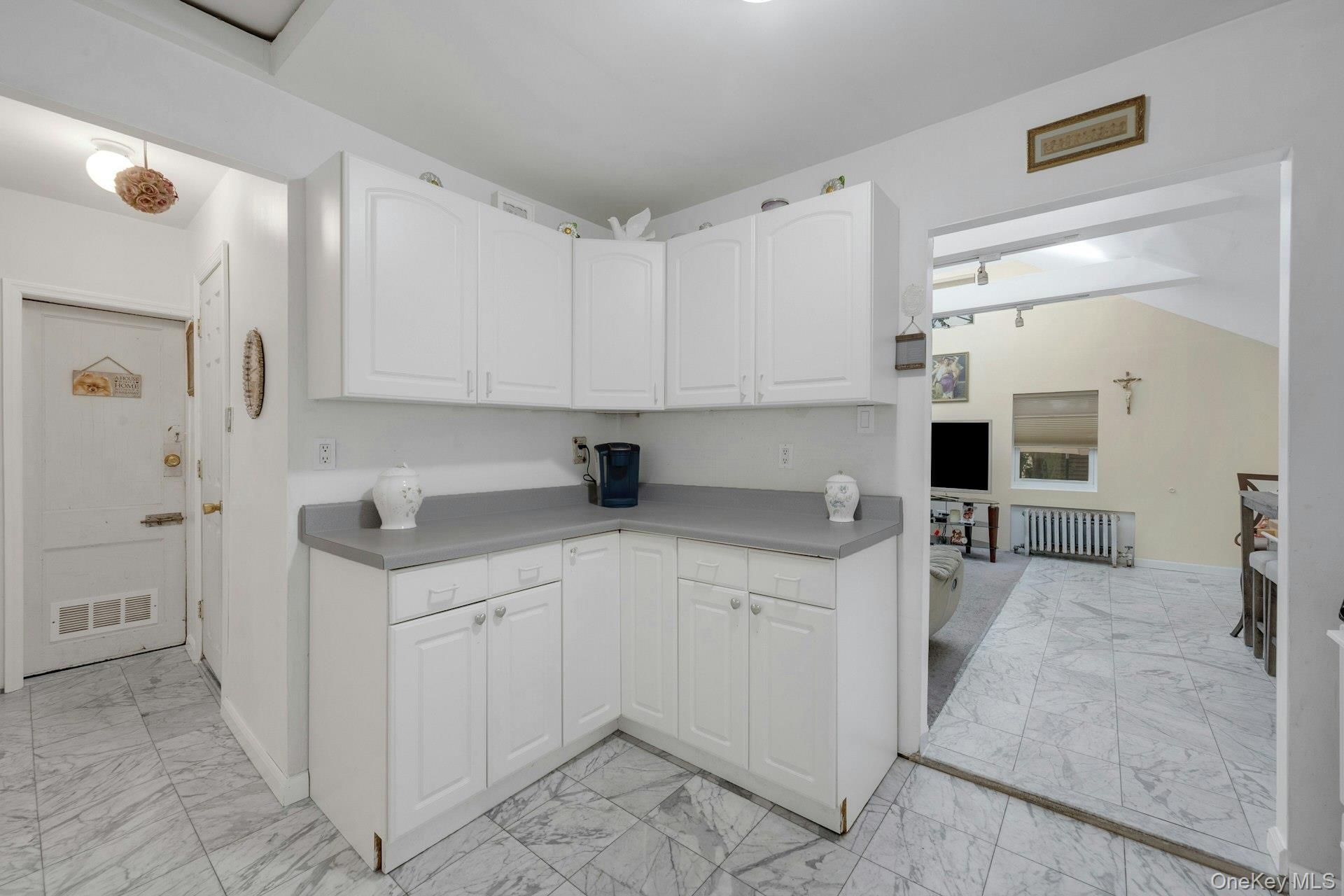 #8 photo, 30A Edgewater Park, ブロンクス区 Bronx , NY 10465