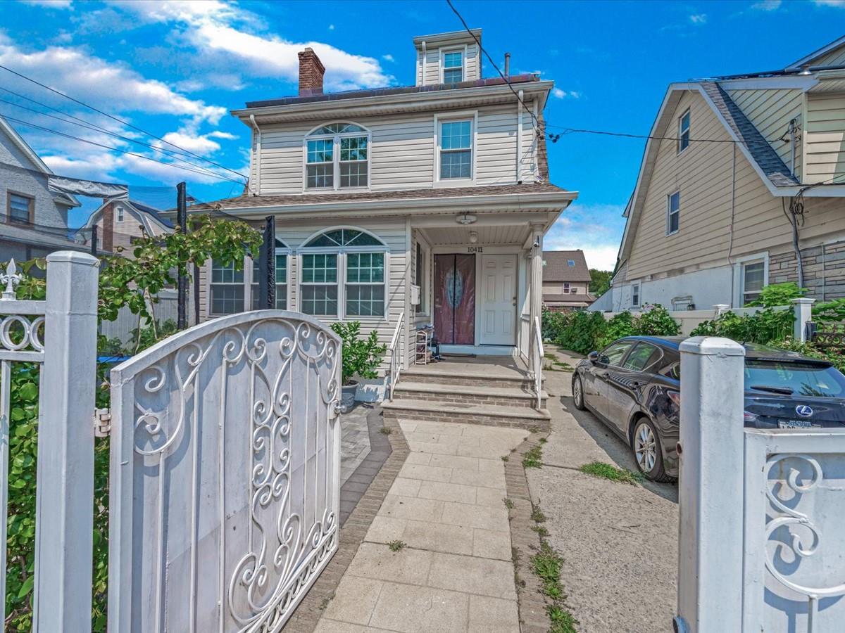 #1 photo, 104-11 197th Street, 皇后区 Hollis , NY 11412