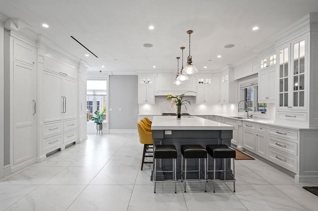 #10 photo, 264-11 60th Avenue, Little Neck , NY 11362