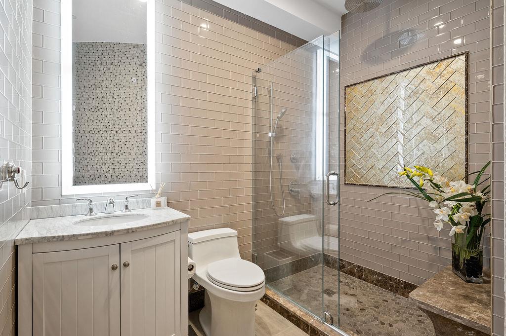 #13 photo, 264-11 60th Avenue, Little Neck , NY 11362