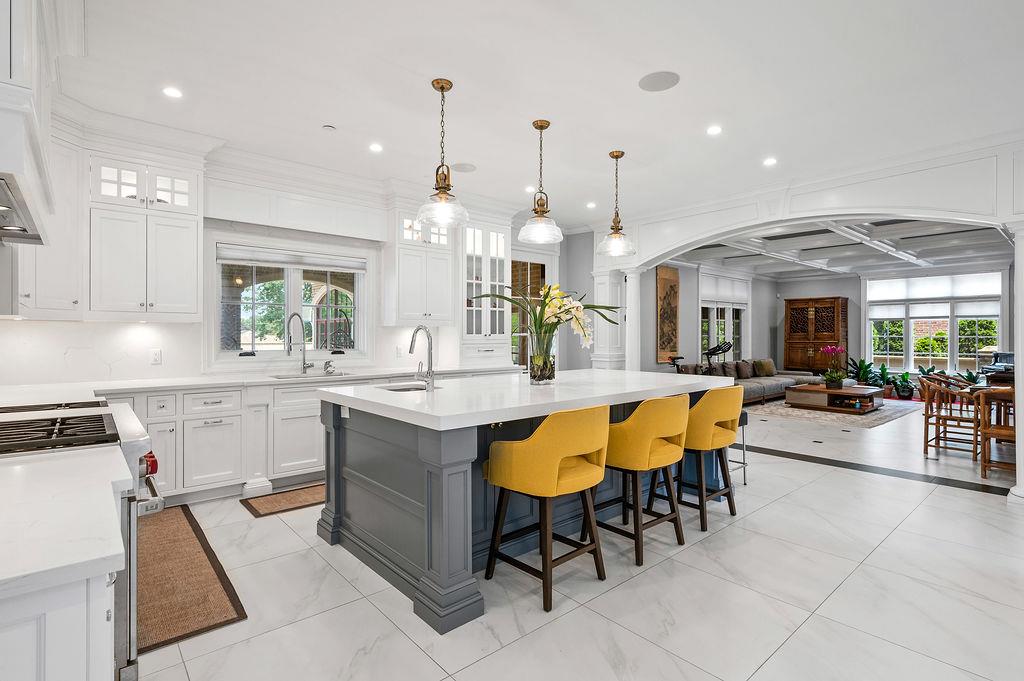 #9 photo, 264-11 60th Avenue, Little Neck , NY 11362