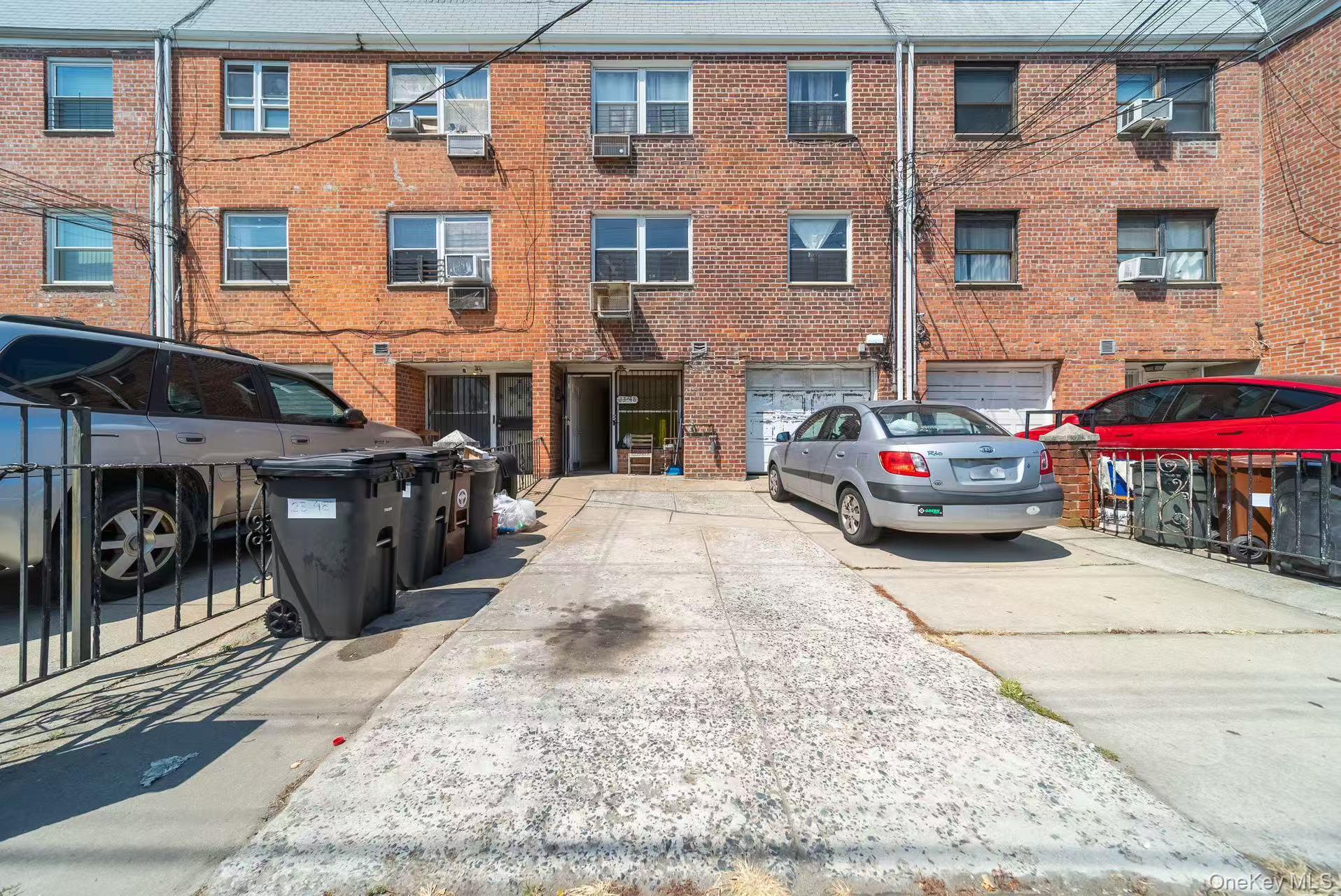 #1 photo, 2348 130th Street, クイーンズ区 College Point , NY 11356