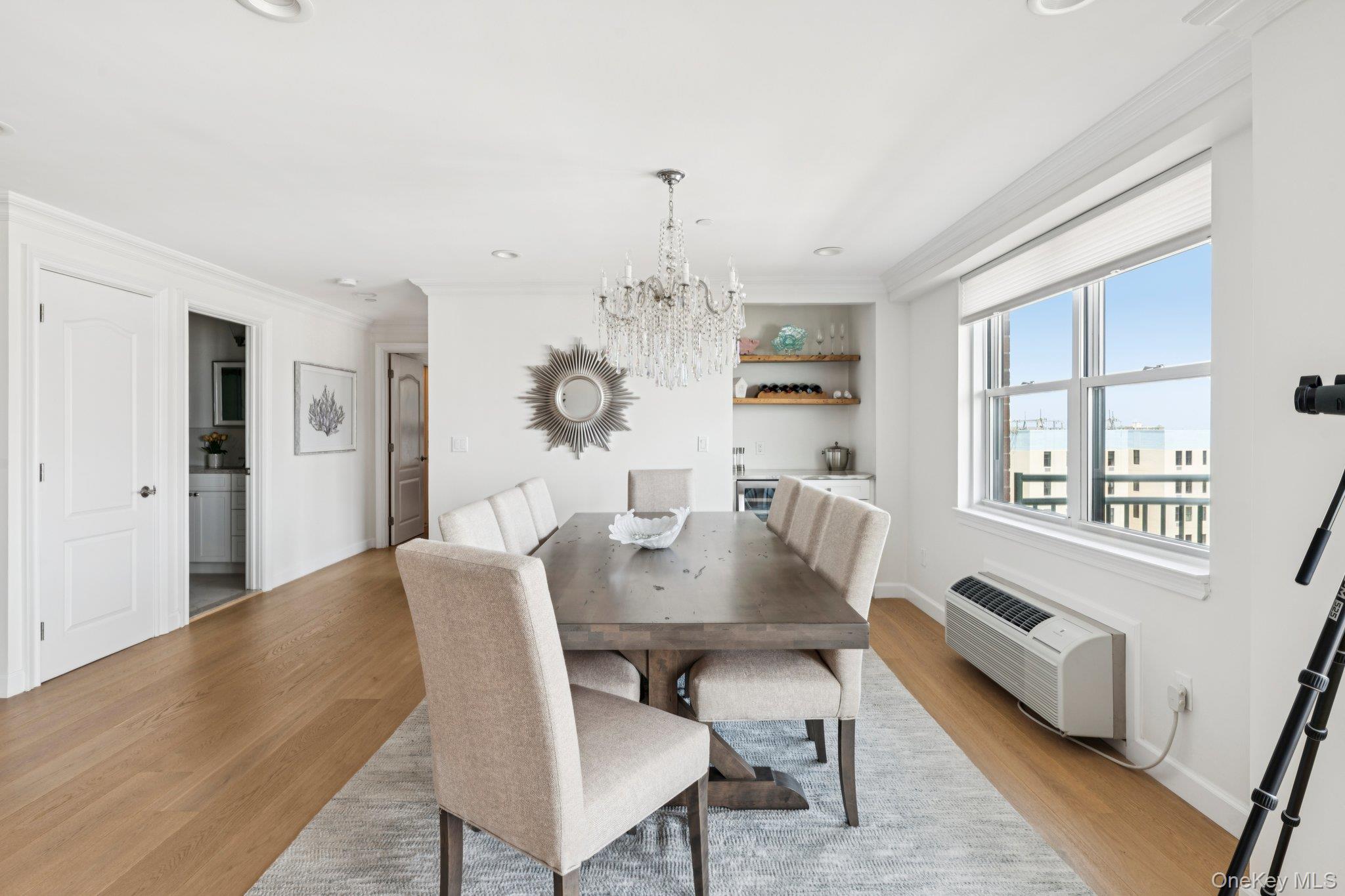 #15 photo, 26 W Broadway, ナッソー郡 Long Beach , NY 11561