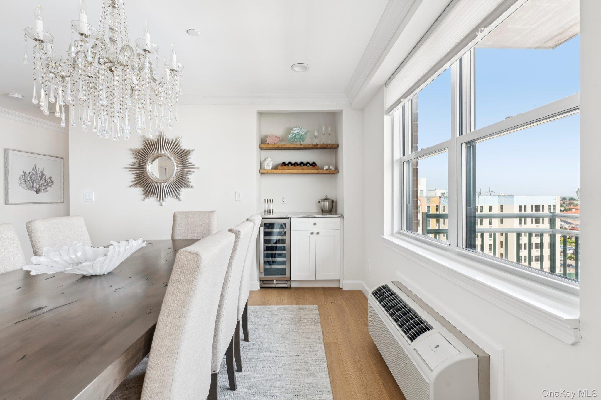 #17 photo, 26 W Broadway, ナッソー郡 Long Beach , NY 11561