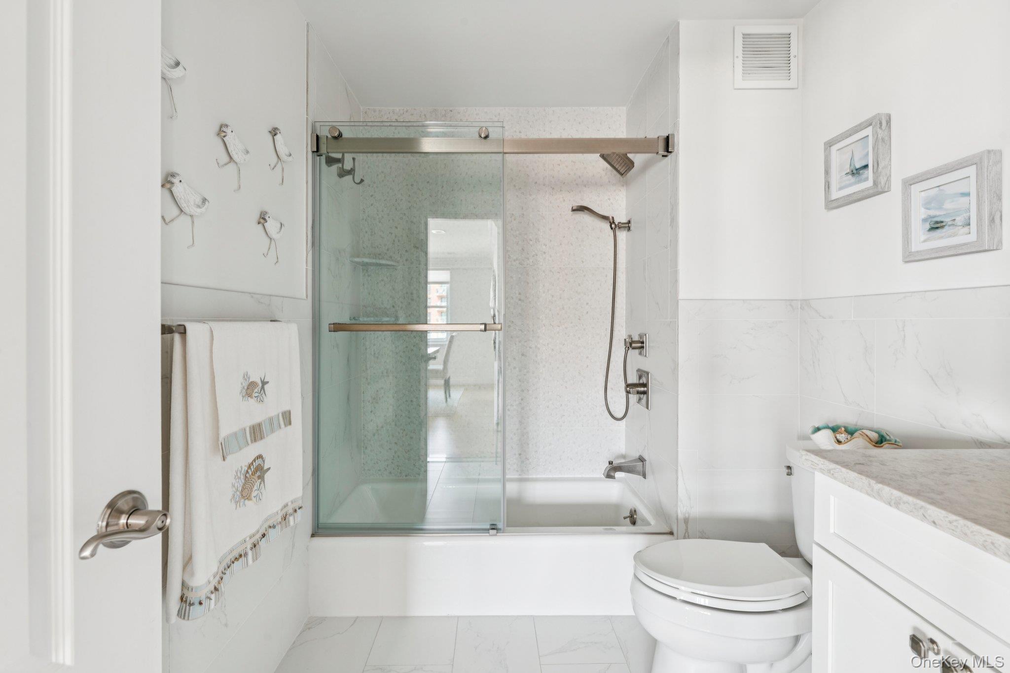 #19 photo, 26 W Broadway, ナッソー郡 Long Beach , NY 11561