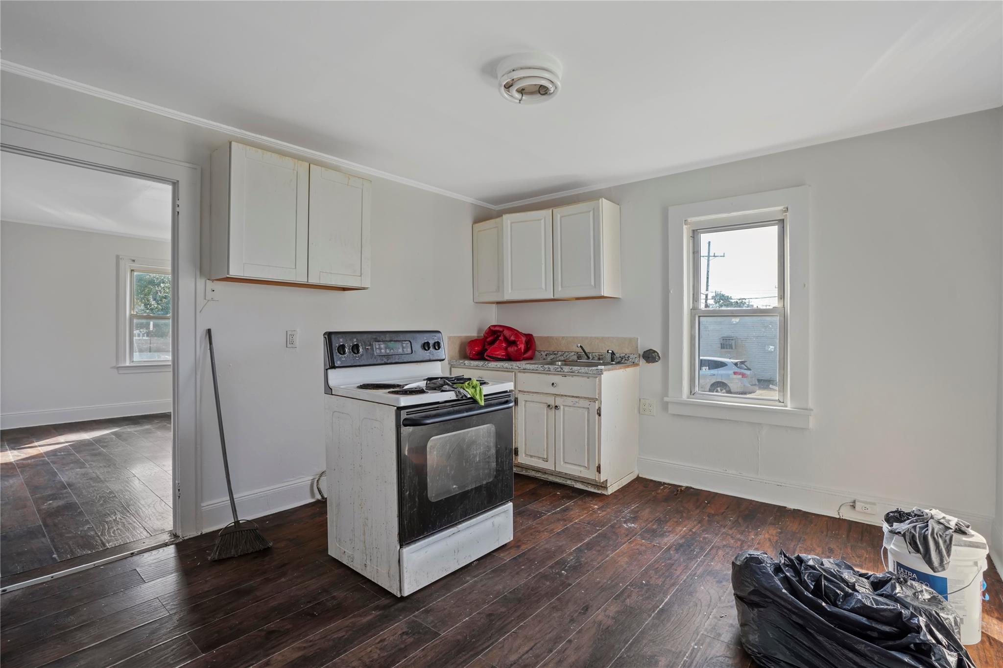 #14 photo, 451 Babylon Turnpike, ナッソー郡 Freeport , NY 11520