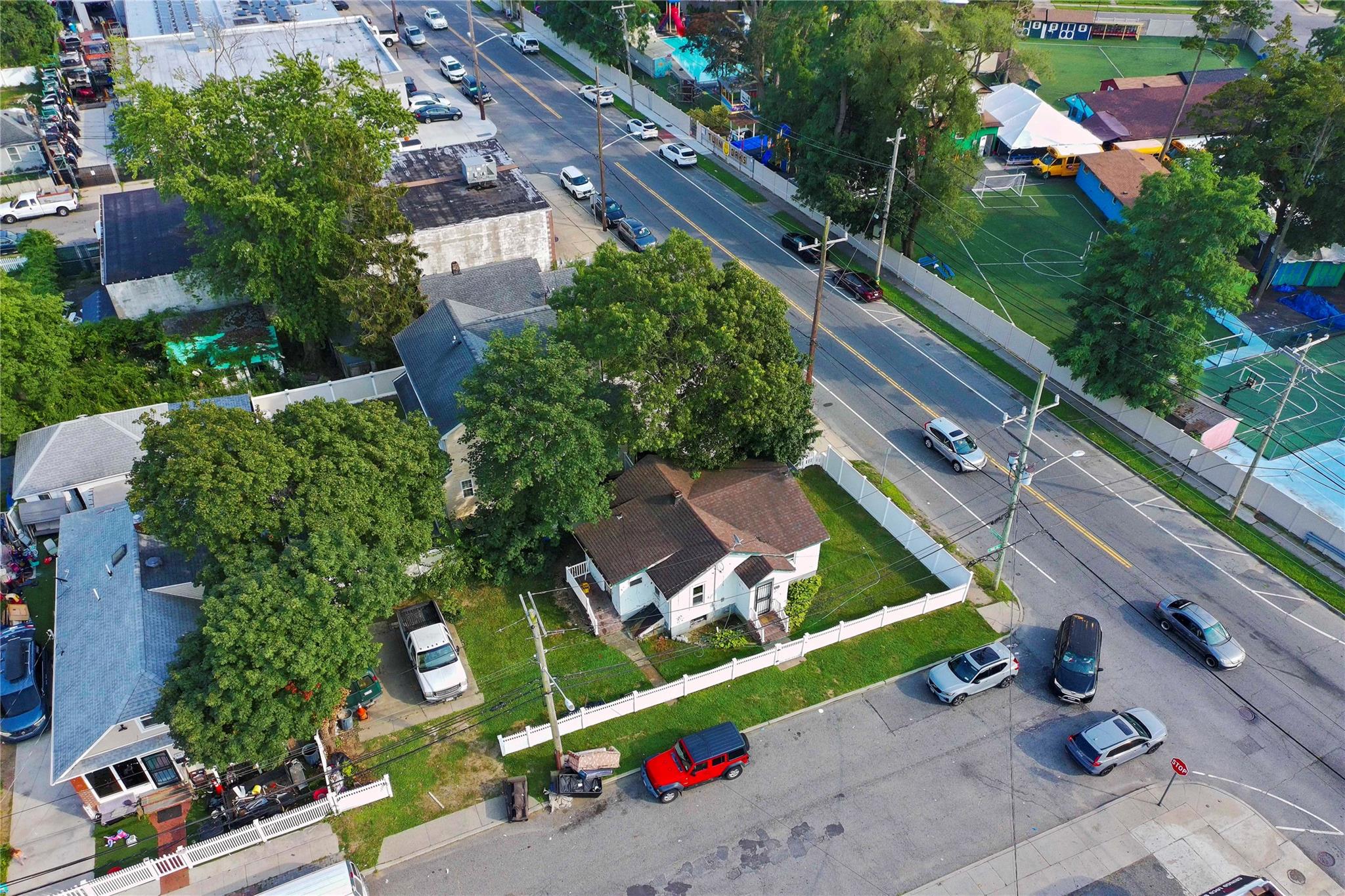 #4 photo, 451 Babylon Turnpike, ナッソー郡 Freeport , NY 11520