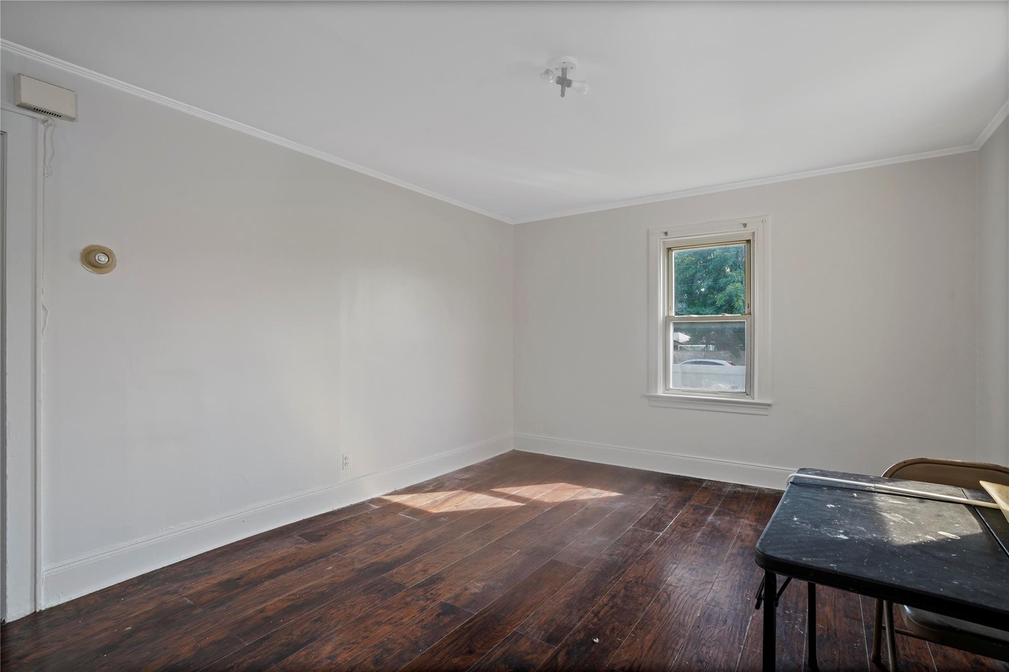 #7 photo, 451 Babylon Turnpike, ナッソー郡 Freeport , NY 11520