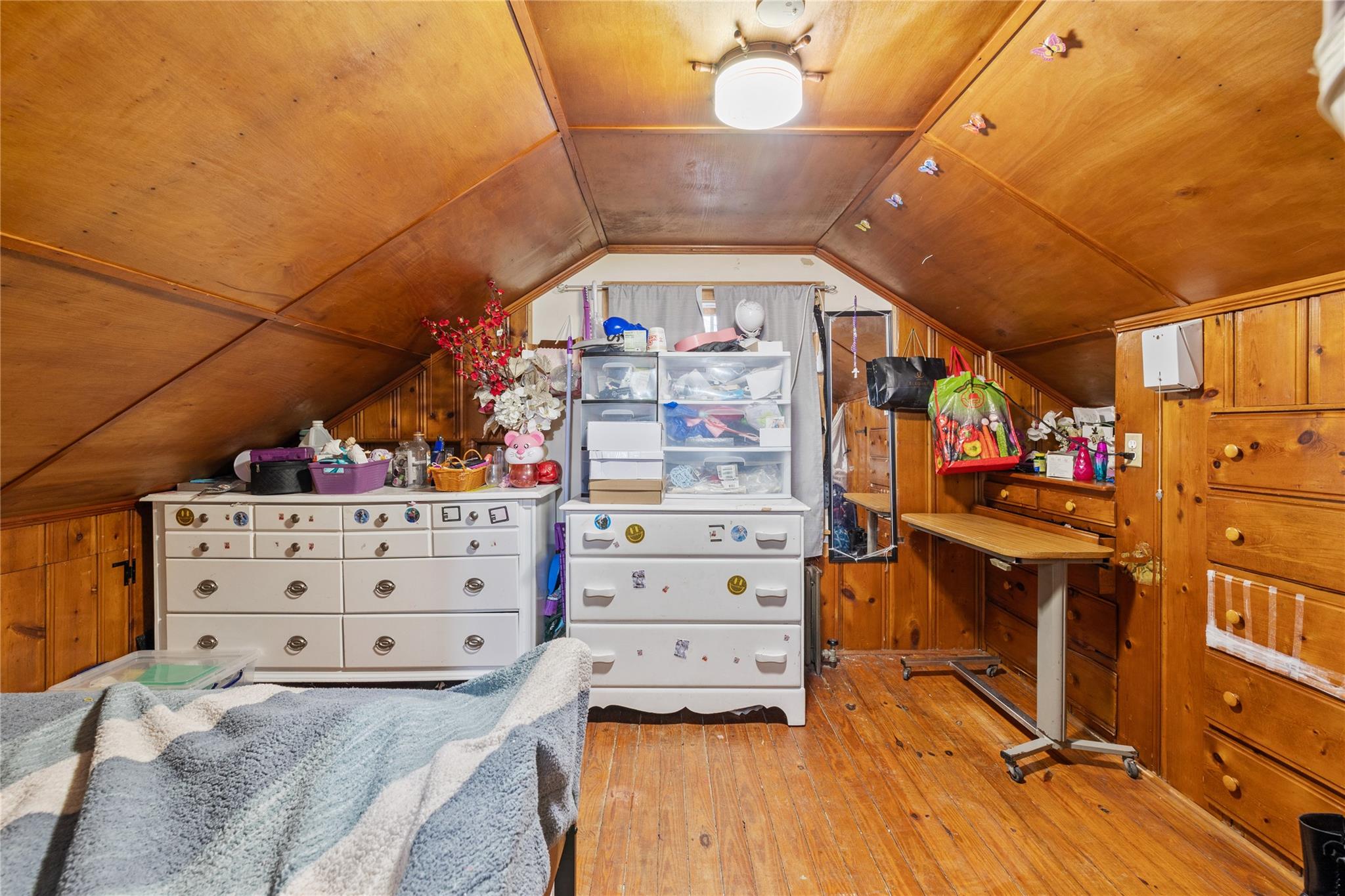 #20 photo, 228 Saddle River Road, Airmont , NY 10952