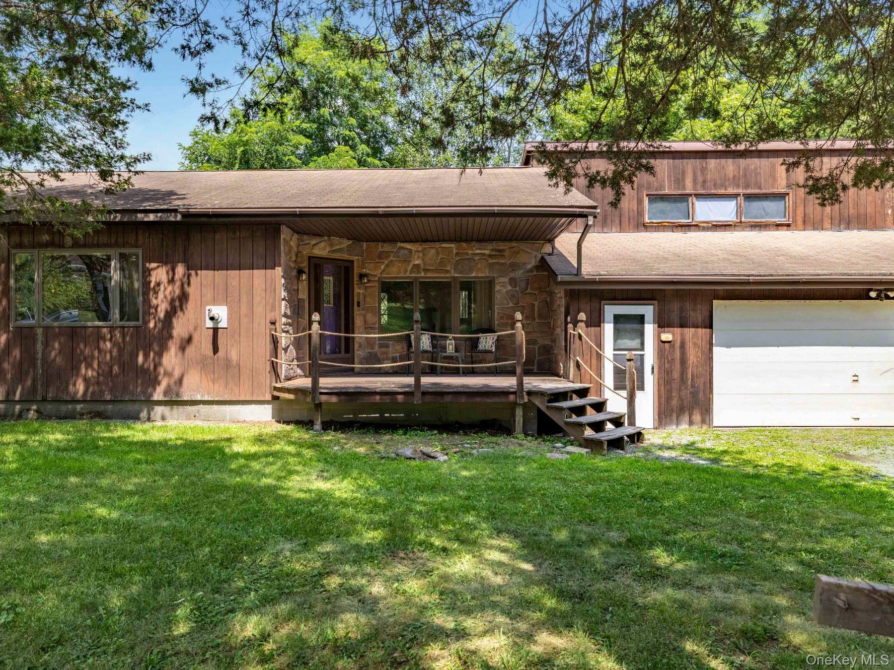 #2 photo, 98 S Lincoln Drive, Cairo , NY 12413