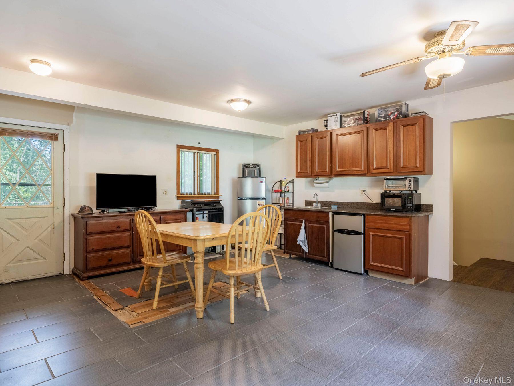 #7 photo, 98 S Lincoln Drive, Cairo , NY 12413