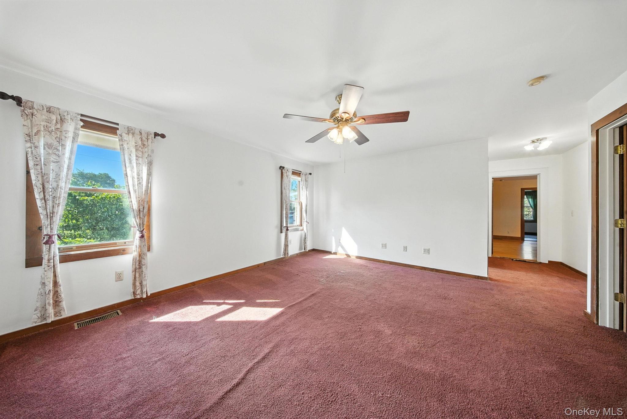 #19 photo, 4 Cole Drive, Woodbourne , NY 12788