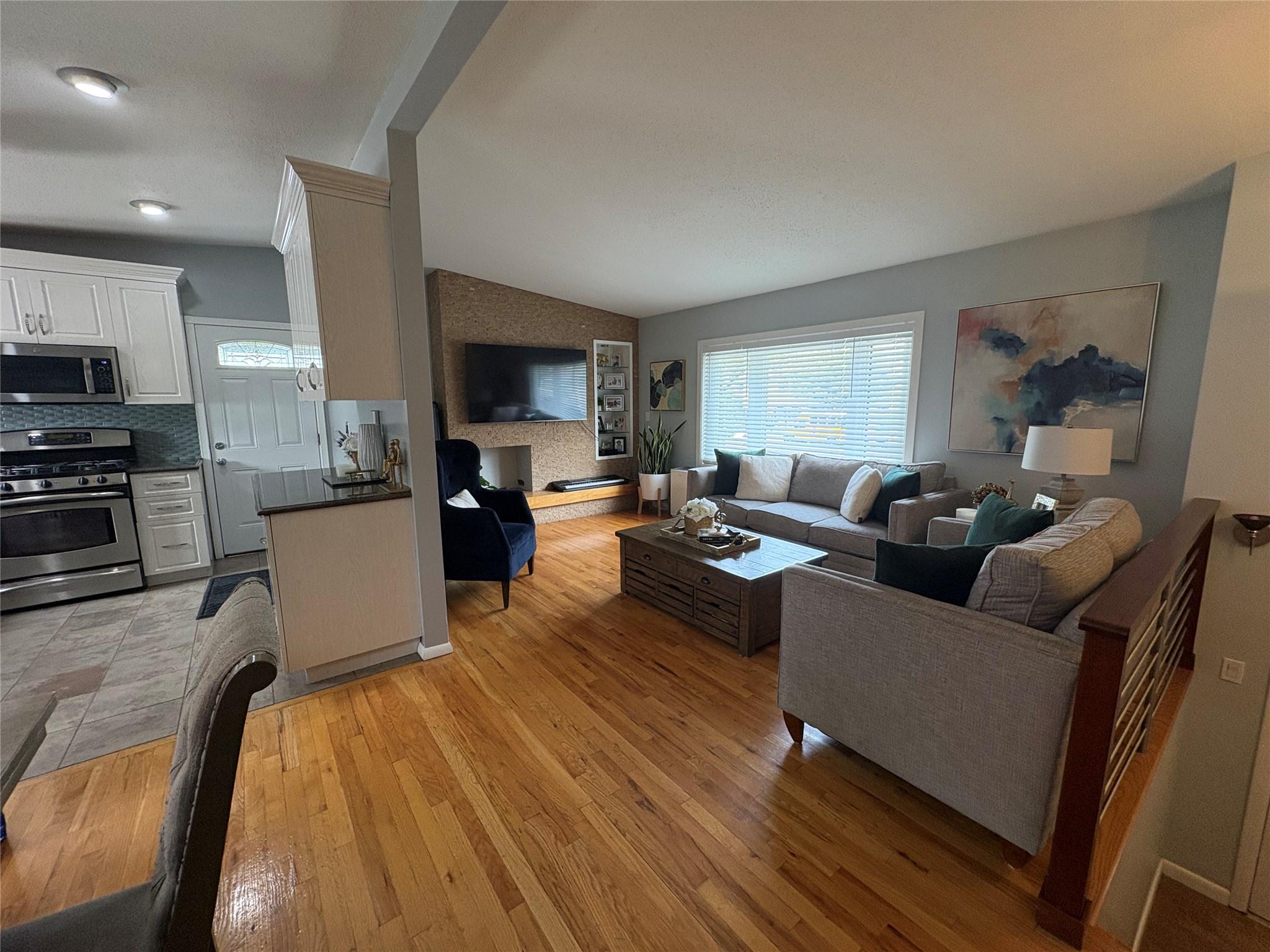 #16 photo, 1405 Louis Nine Blvd Boulevard, Bronx , NY 10459