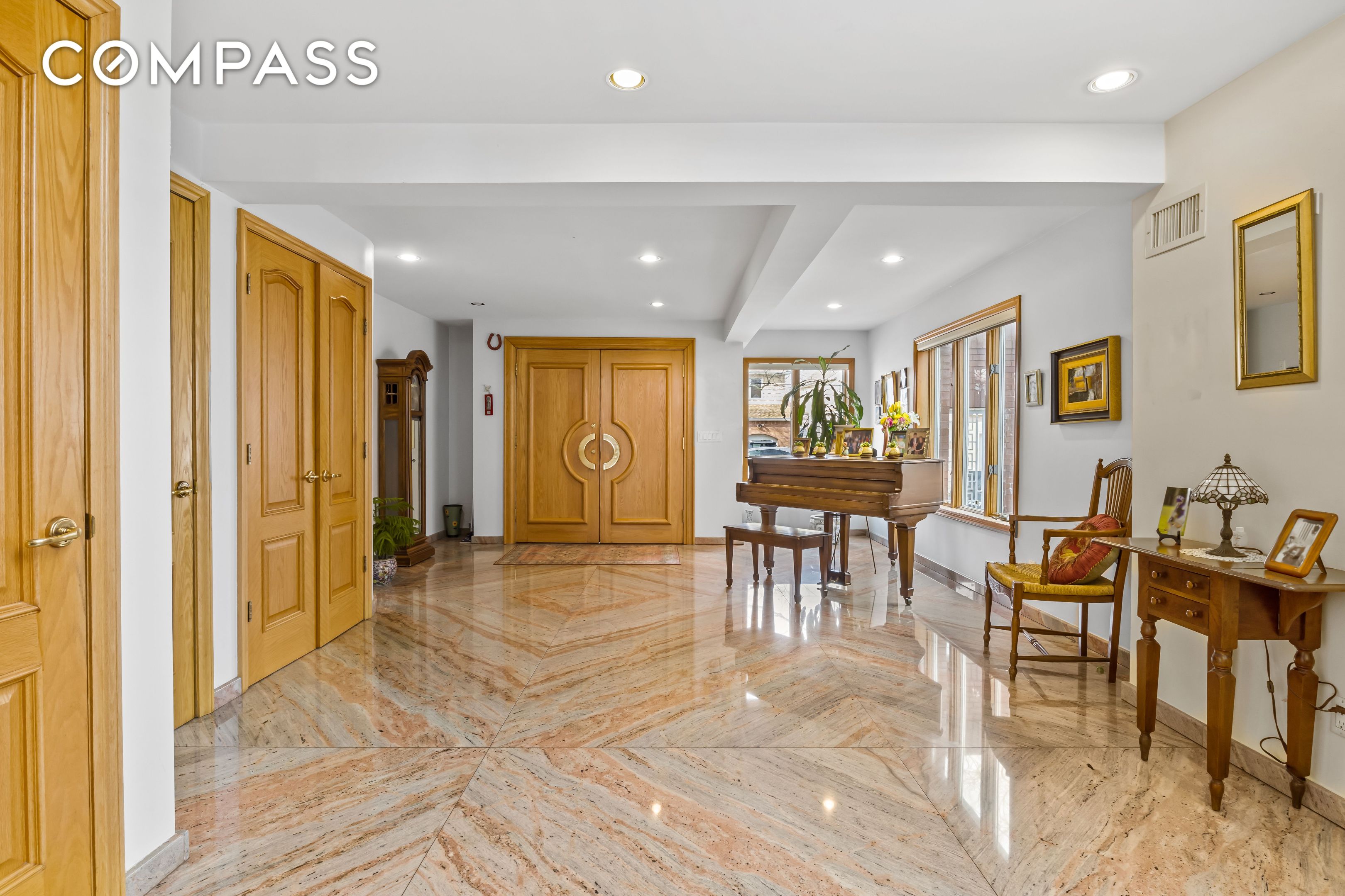 #11 photo, 303 Whitman Drive, ブルックリン区 Mill Basin , NY 11234