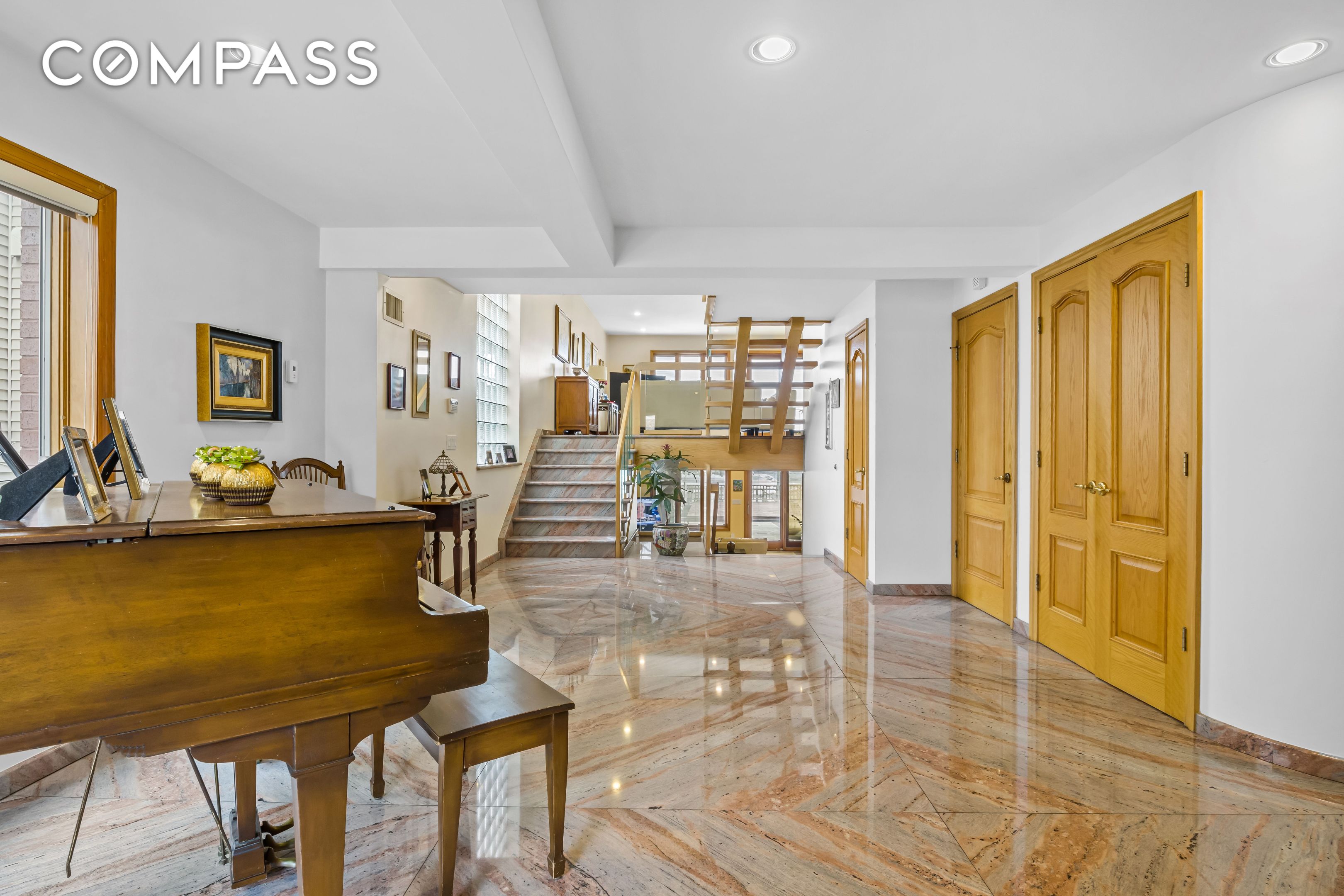 #12 photo, 303 Whitman Drive, ブルックリン区 Mill Basin , NY 11234