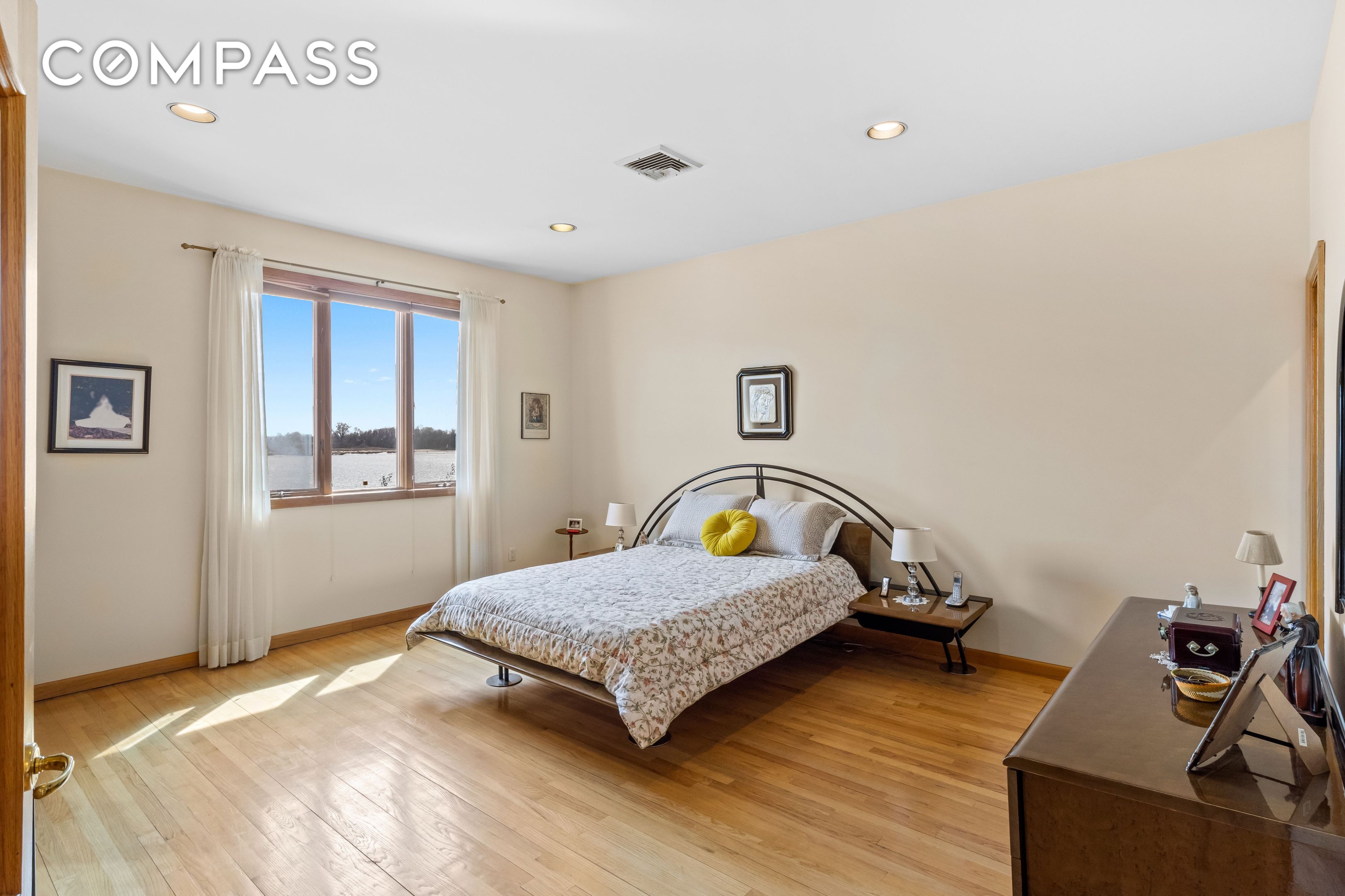 #17 photo, 303 Whitman Drive, ブルックリン区 Mill Basin , NY 11234