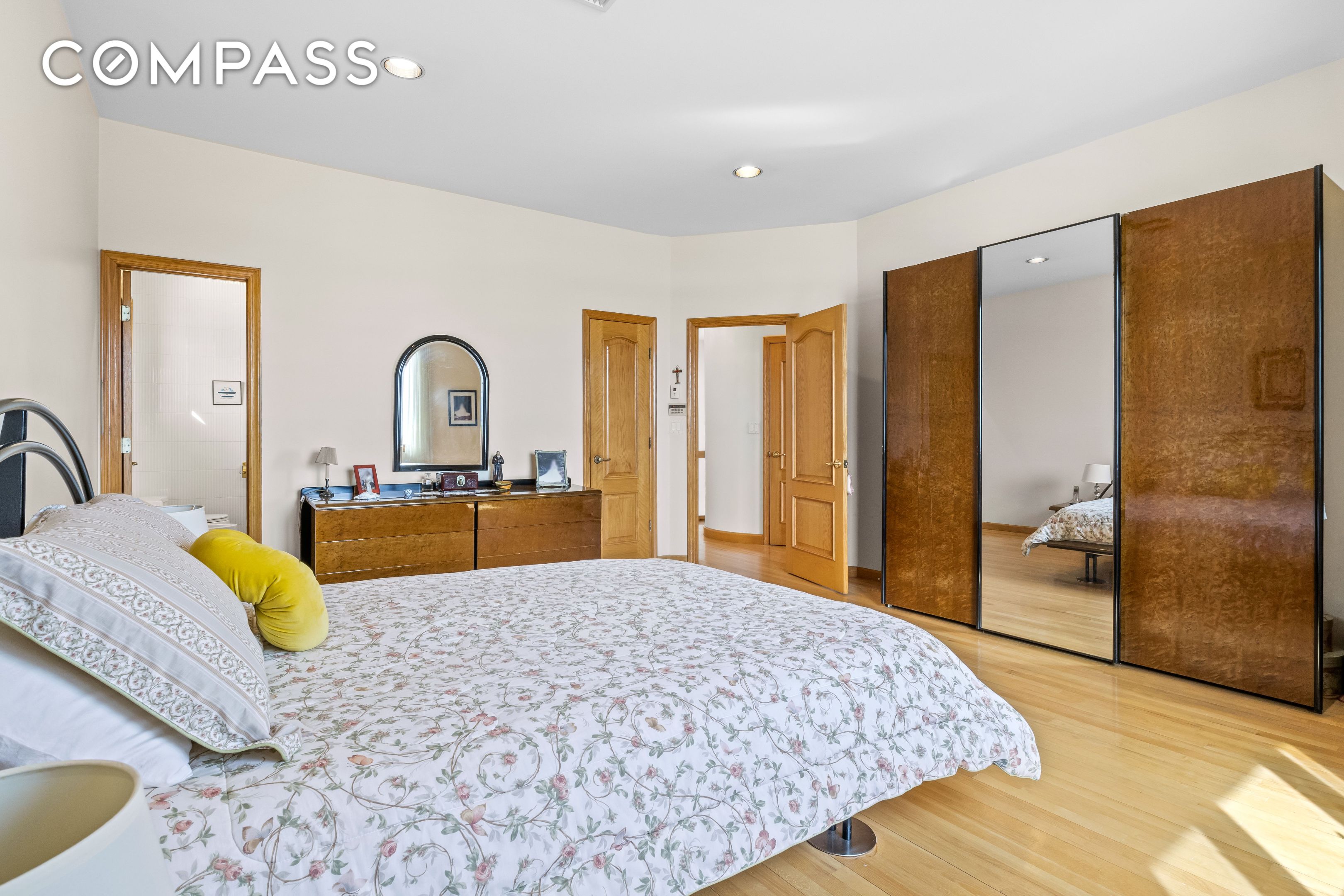 #19 photo, 303 Whitman Drive, ブルックリン区 Mill Basin , NY 11234