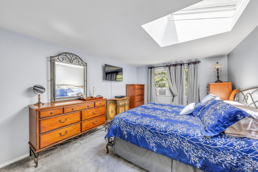 #16 photo, 265 Starke Avenue, ナッソー郡 East Meadow , NY 11554