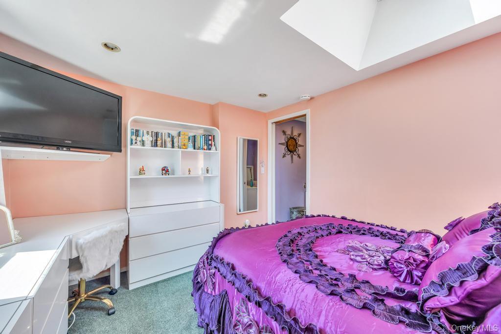 #19 photo, 265 Starke Avenue, ナッソー郡 East Meadow , NY 11554