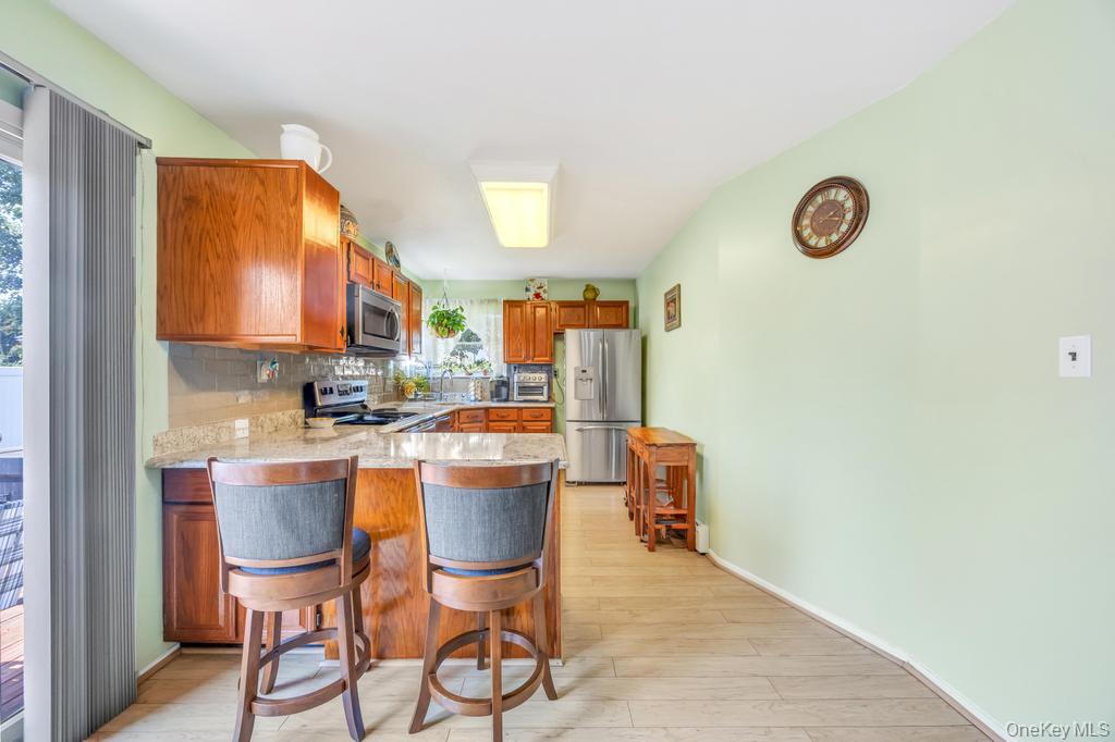 #4 photo, 265 Starke Avenue, ナッソー郡 East Meadow , NY 11554