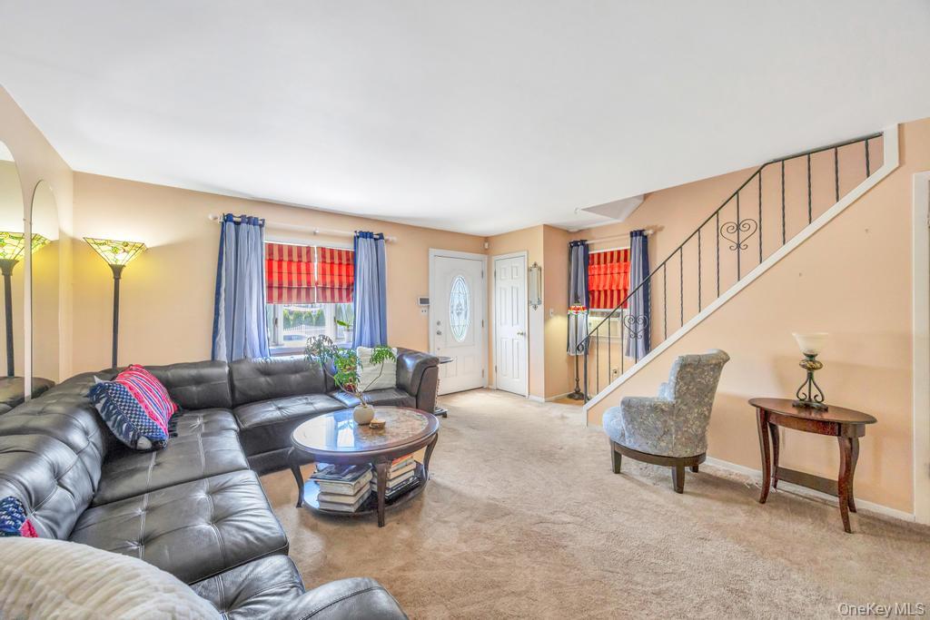 #8 photo, 265 Starke Avenue, ナッソー郡 East Meadow , NY 11554