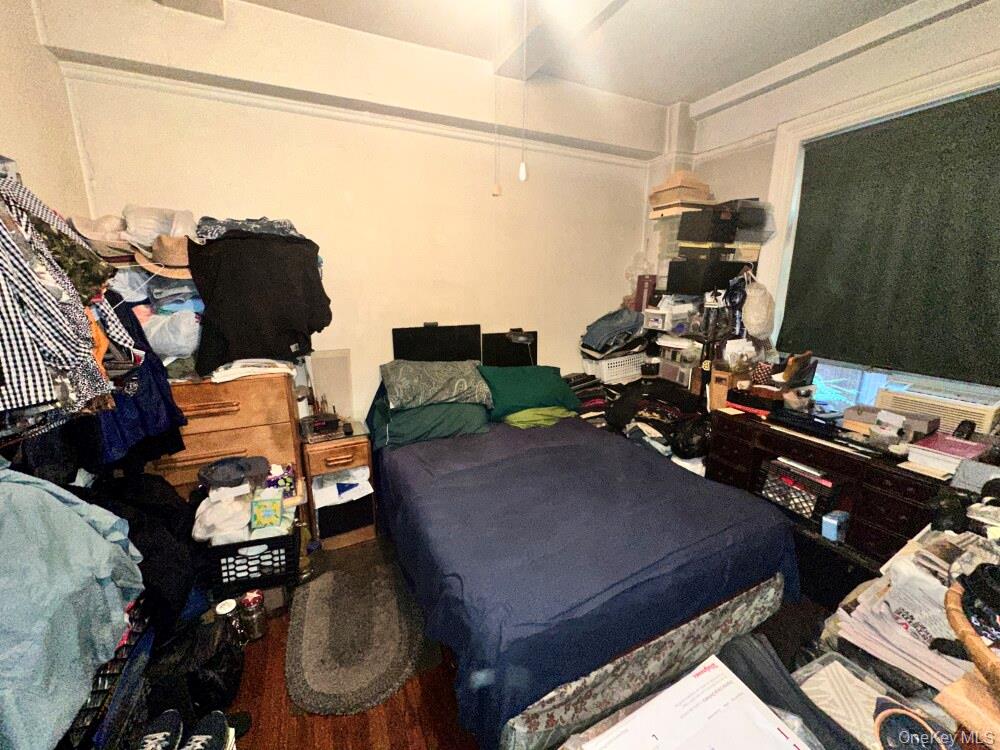 #13 photo, 203 W 81st Street, New York (Manhattan) , NY 10024