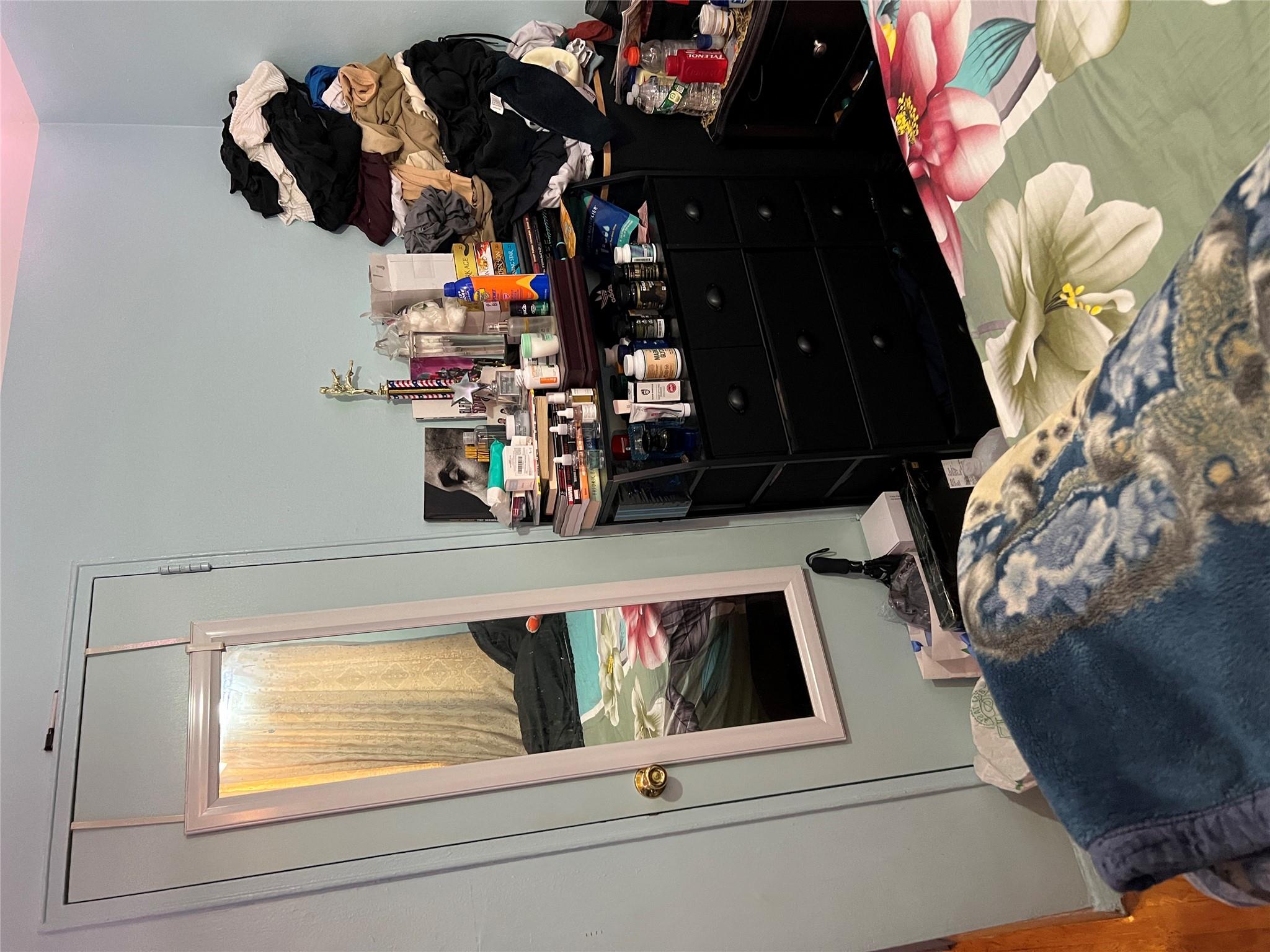 #16 photo, 55-30 99th Street, クイーンズ区 Corona , NY 11368