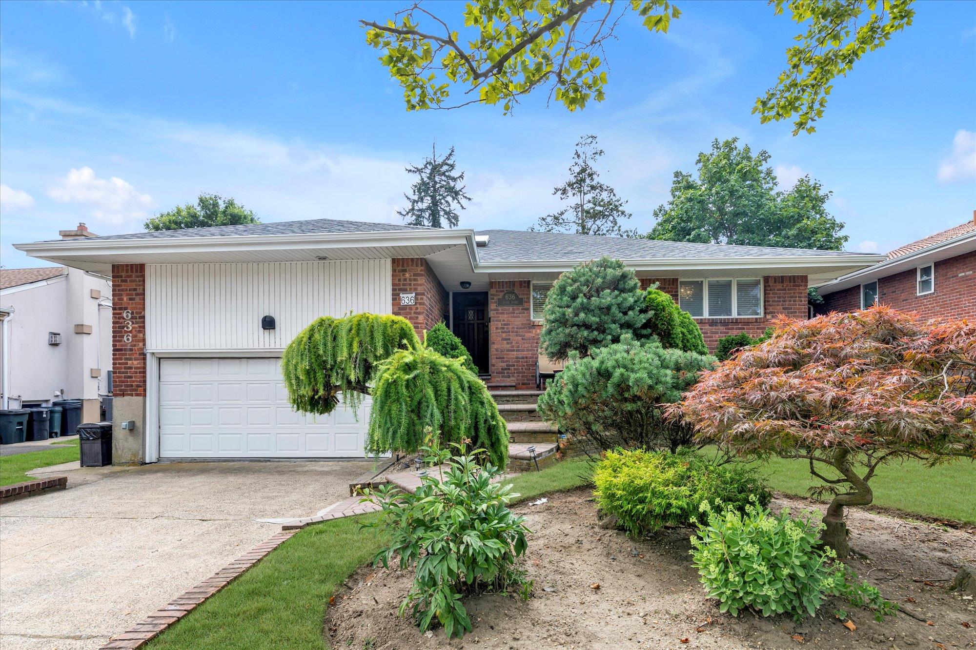 #1 photo, 636 Diane Place, North Woodmere , NY 11581